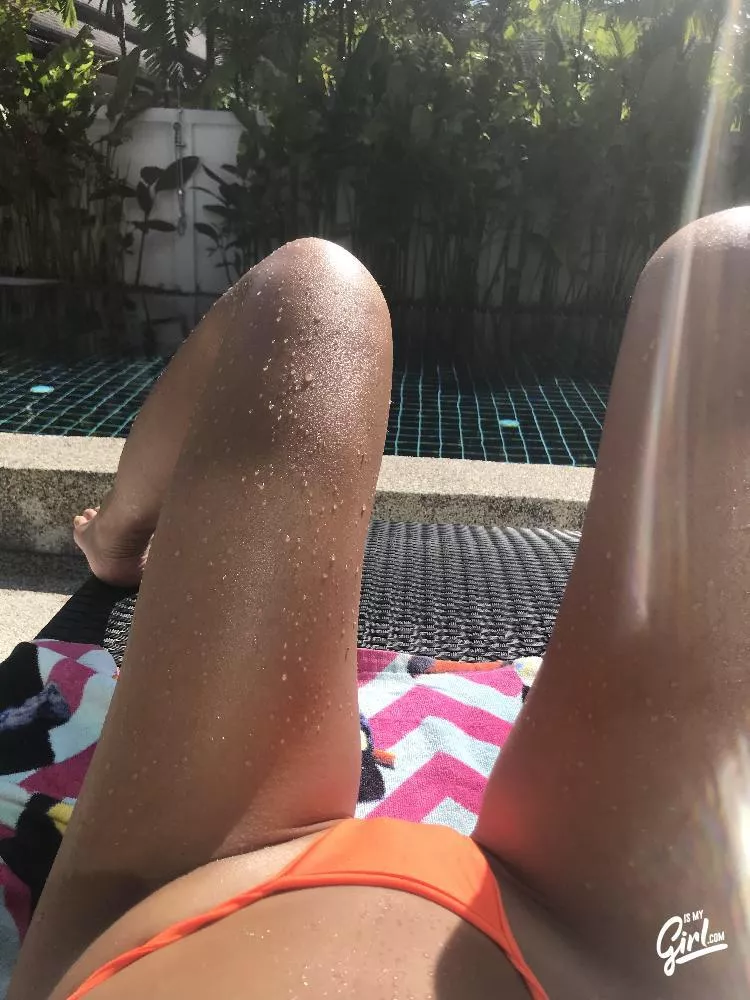 Bikini POV