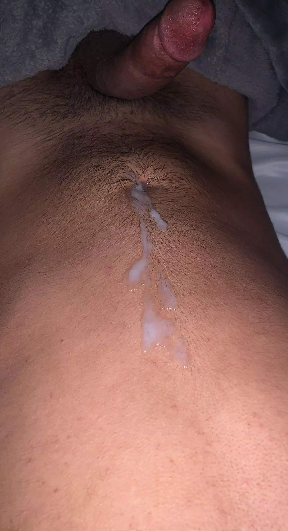 Blew a fat load on myself, Add my snap xxjsimexx 🤤