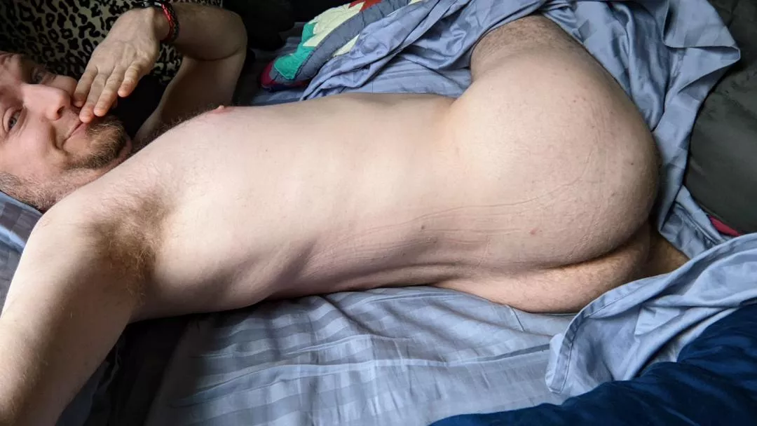 Booty in bed 36m