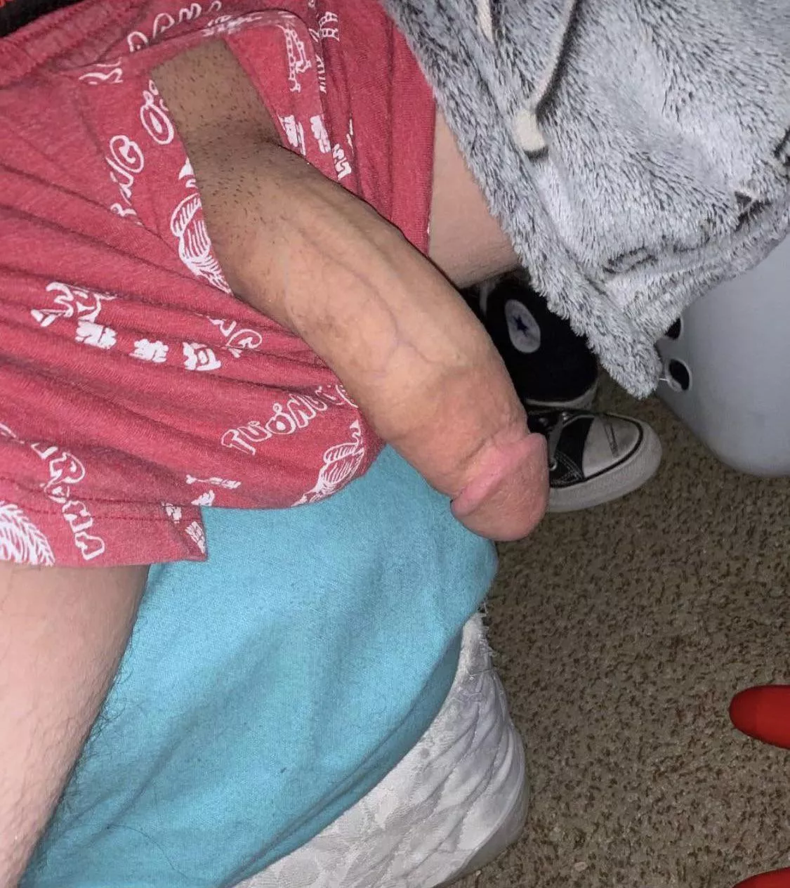 bored so here’s my cock