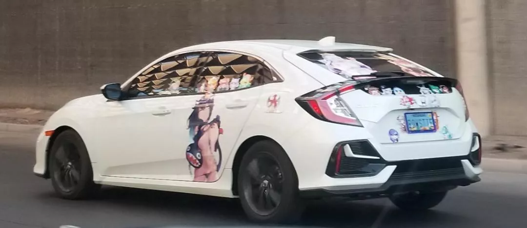 Bowsette mobile found in the wild, Las Vegas. Sorry for the poor quality, had to take the pic on the road.