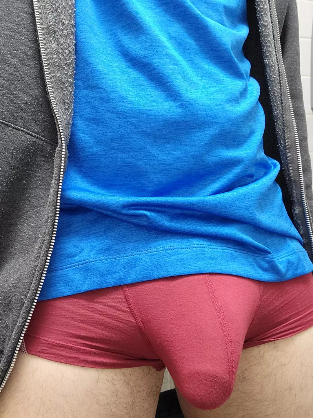 Brand is Seperatic. love the way they bulge