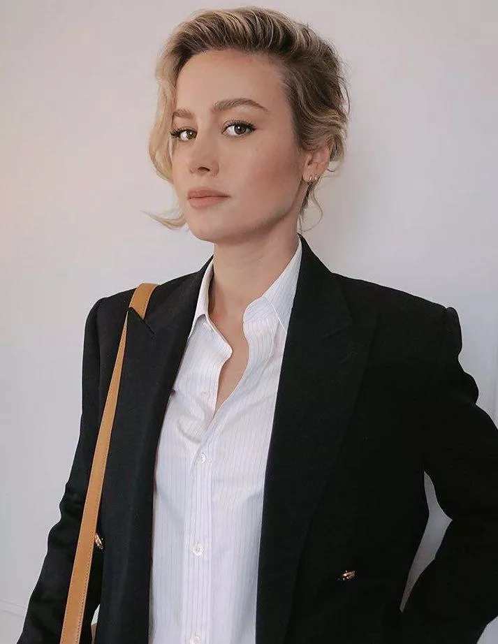 Brie Larson in a suit, oh my