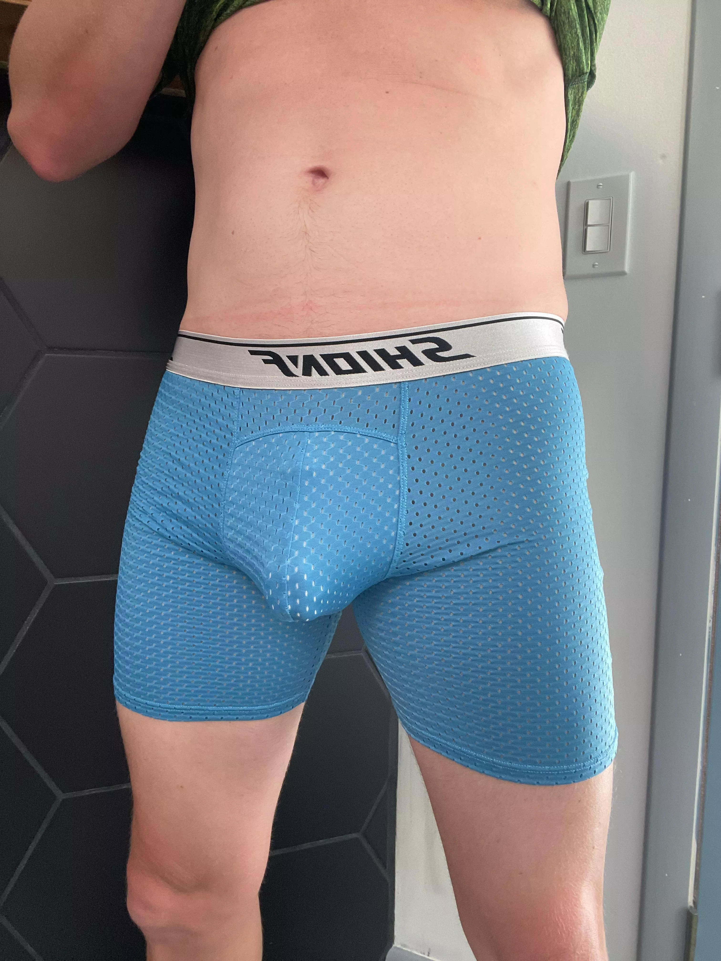 Bulging in mesh boxer briefs