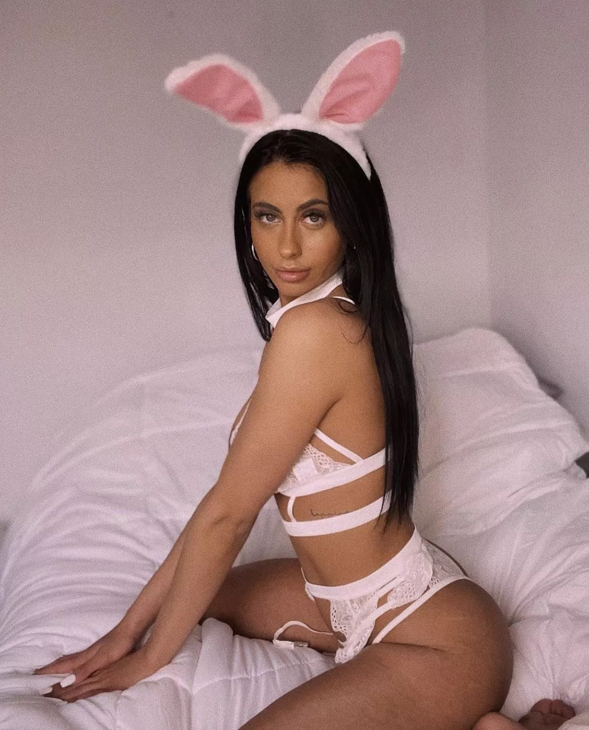 Can I be your bunny? 🐰