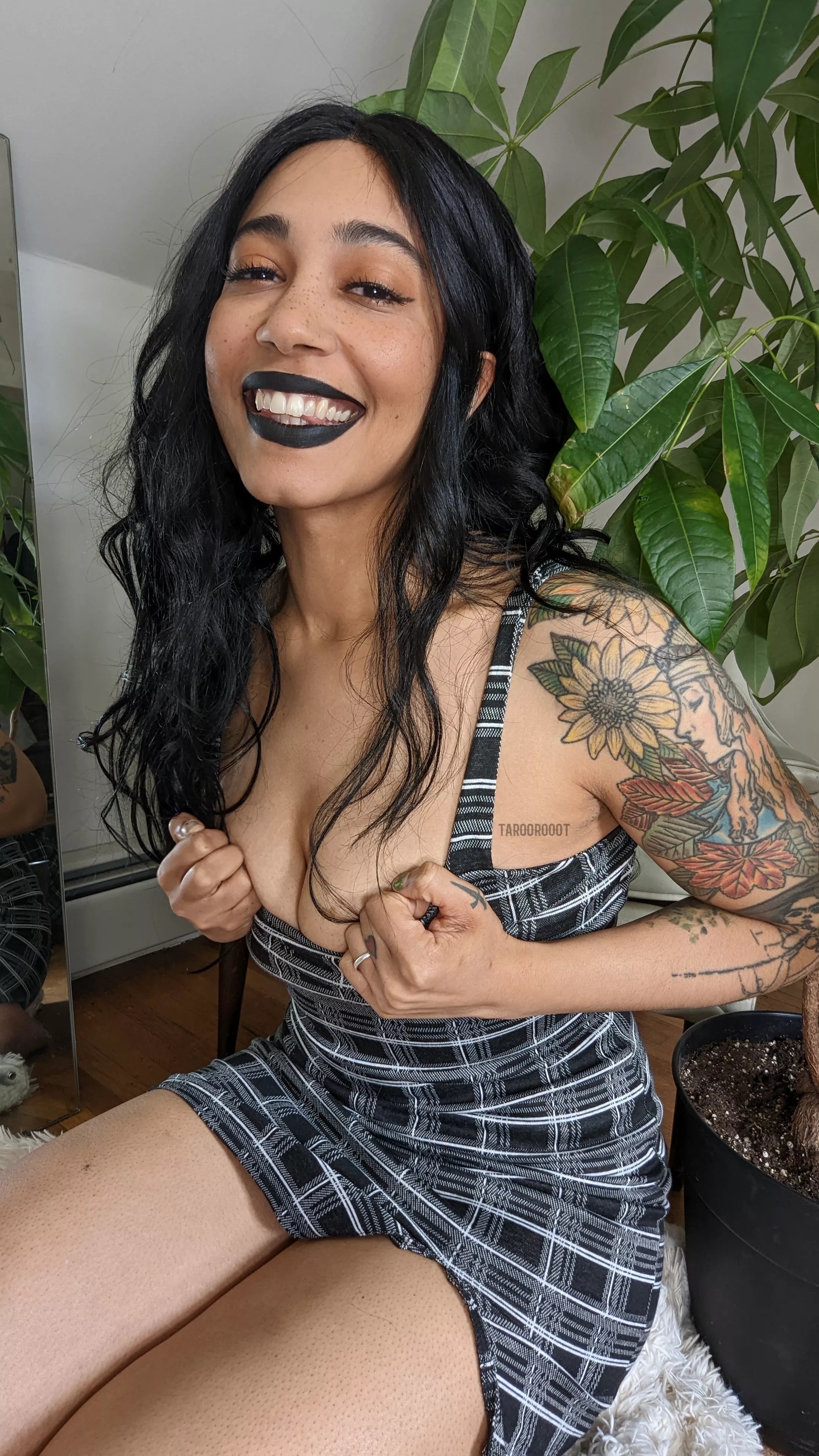 Can I be your happy goth bb?