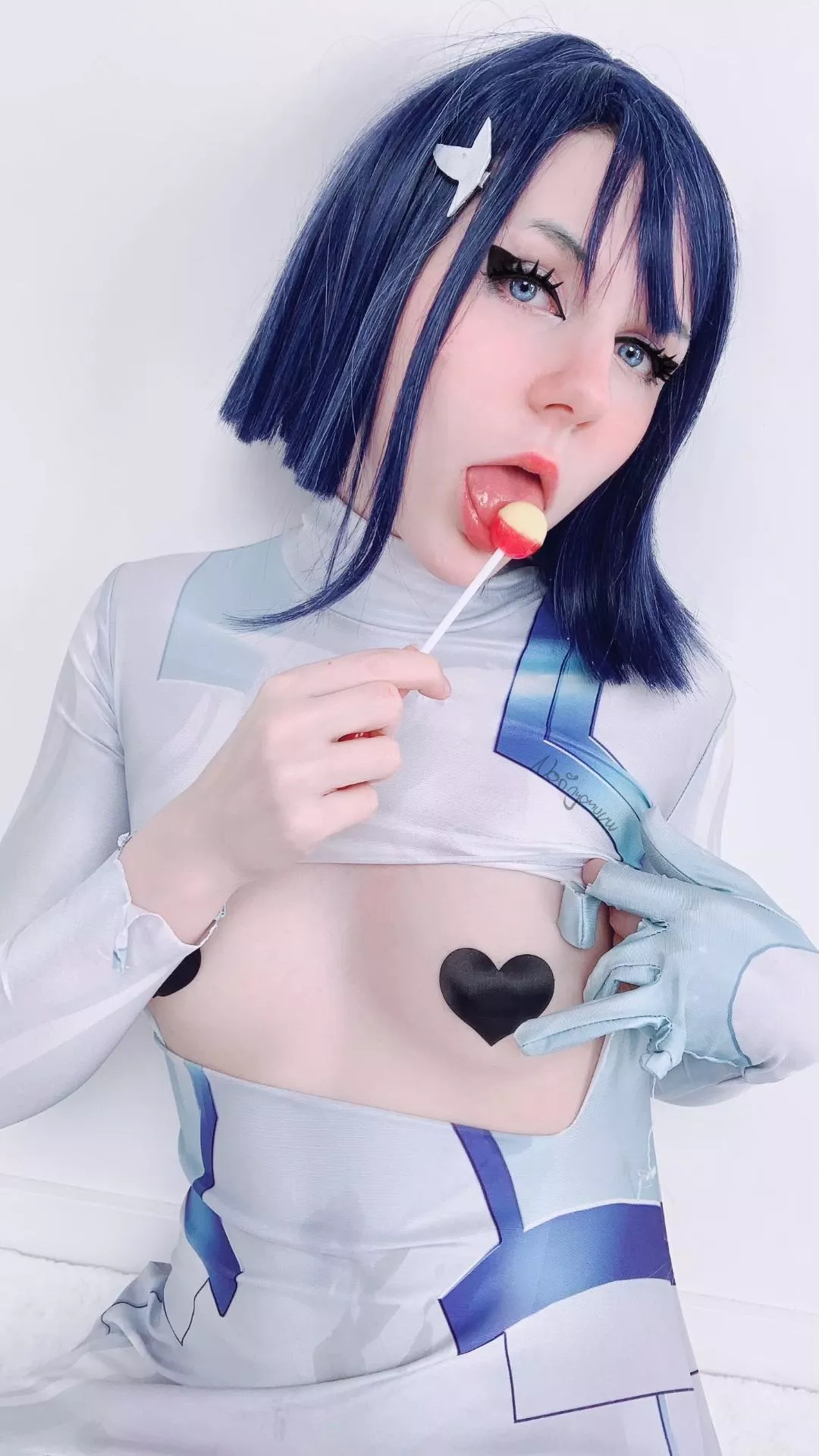 Can I have your lollipop next? Ichigo from Darling in the franxx by x_nori_ [Self