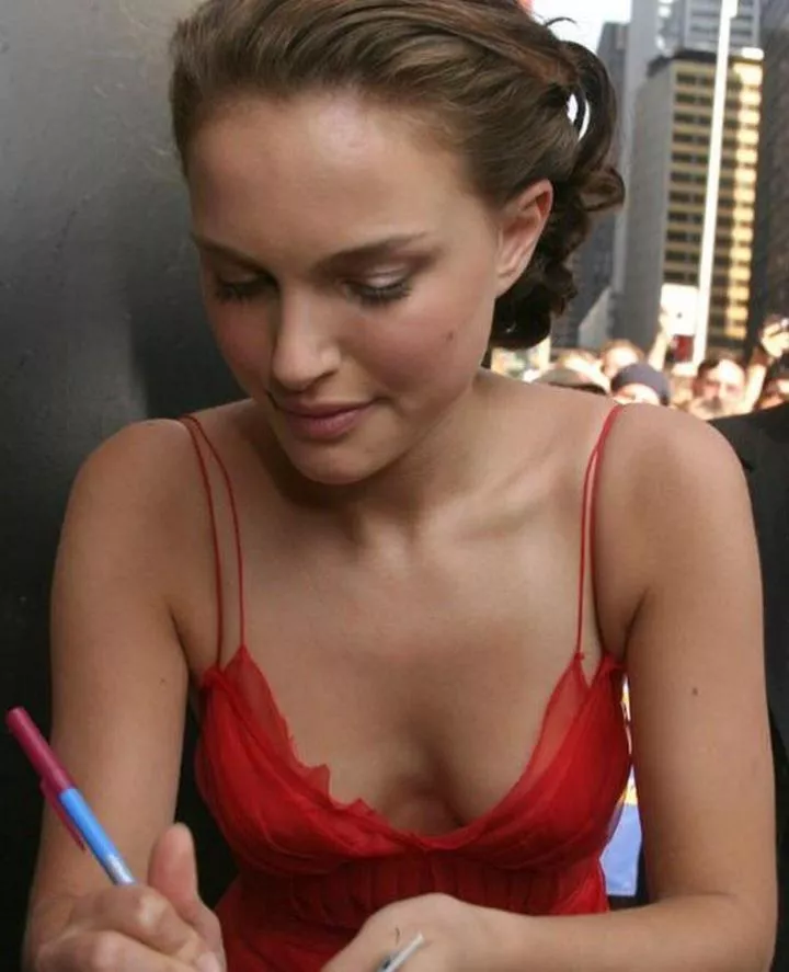 Can someone drain me for Natalie Portman? I'll show off