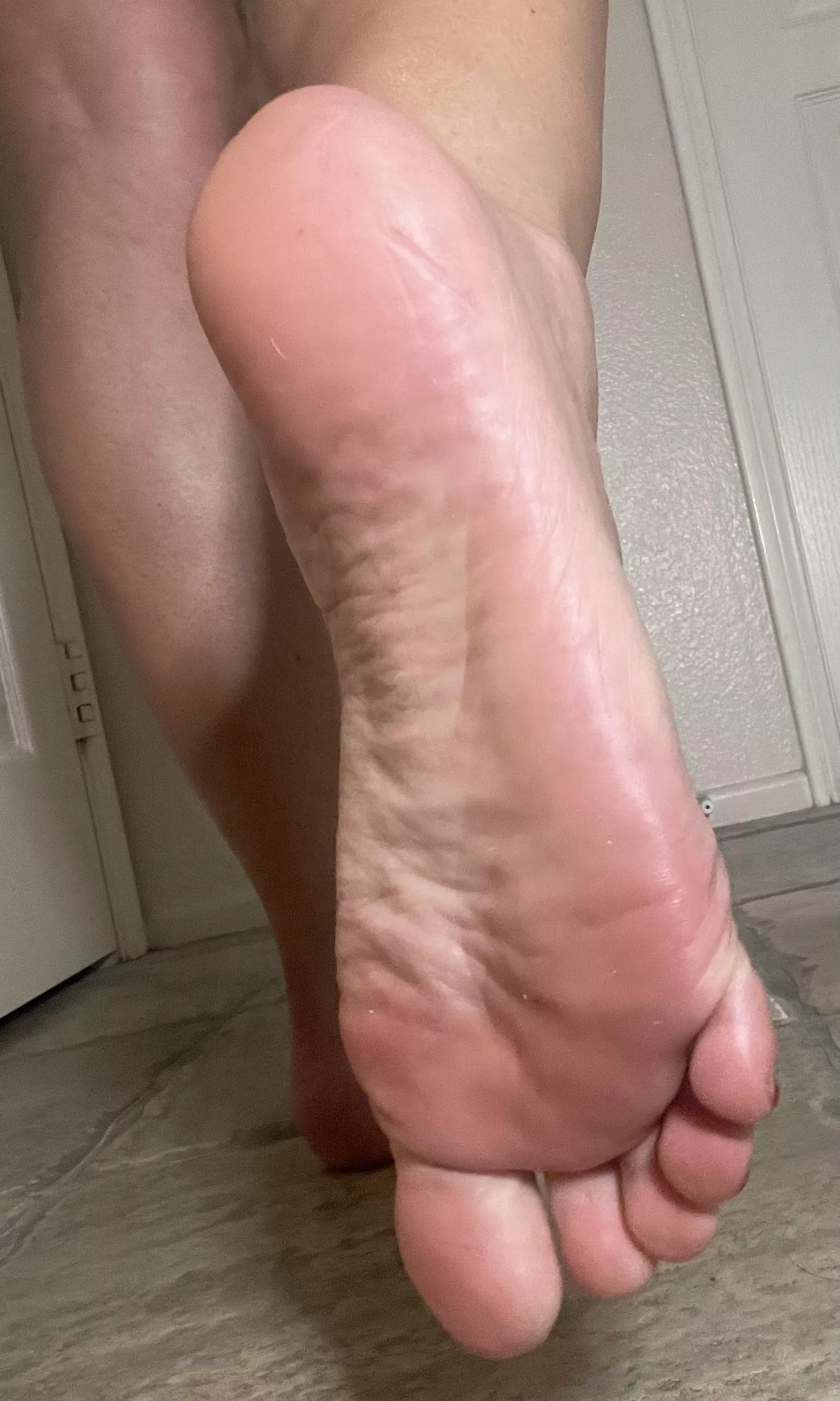 Can you help clean my sole?😉