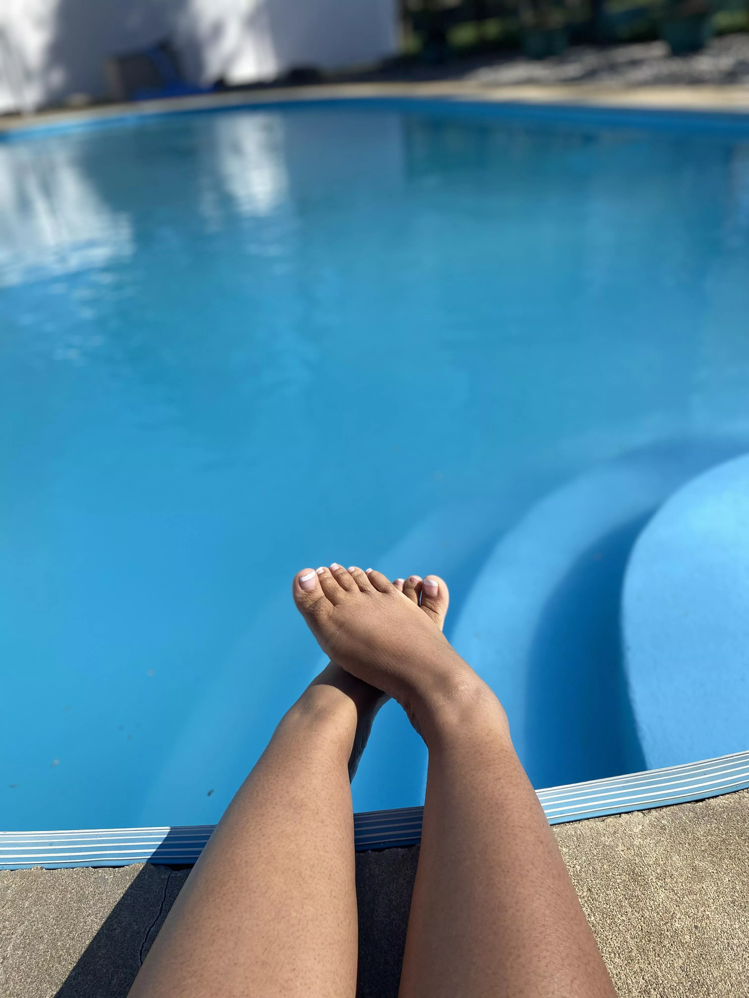 Chilling by the pool. ☺️