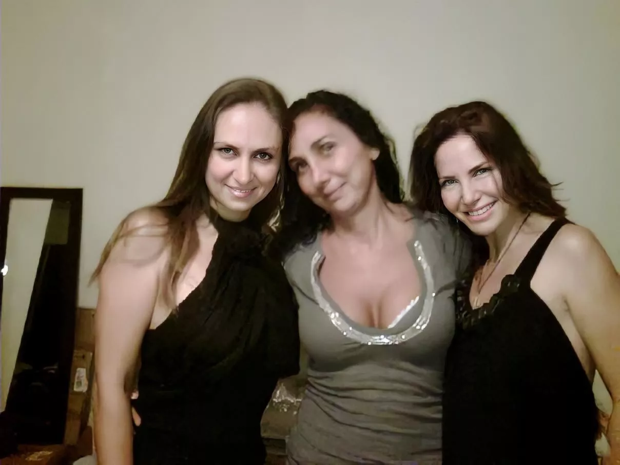 Choose your favorite MILF [3]