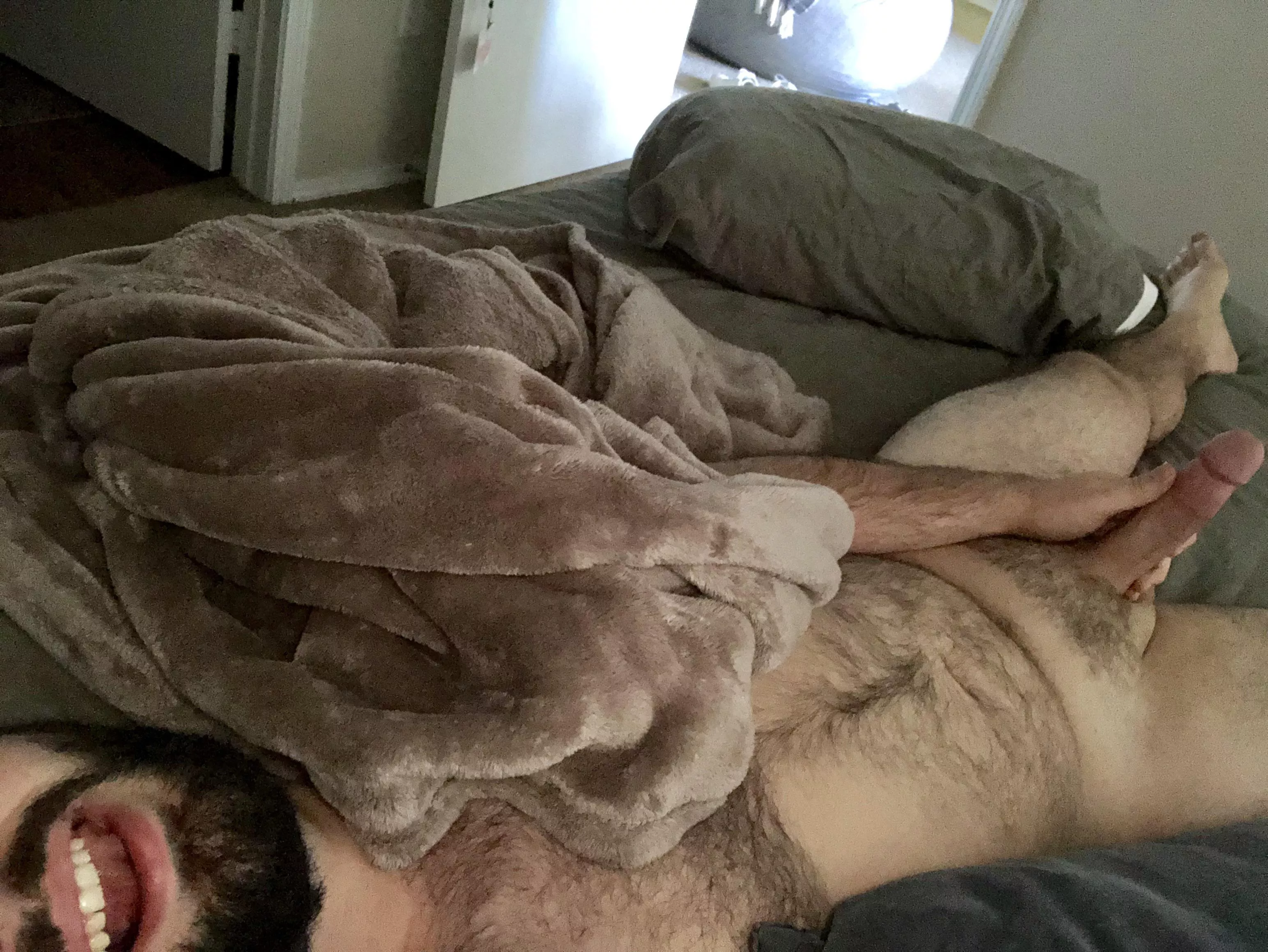 Chubby & Hairy & Hard… let’s chat