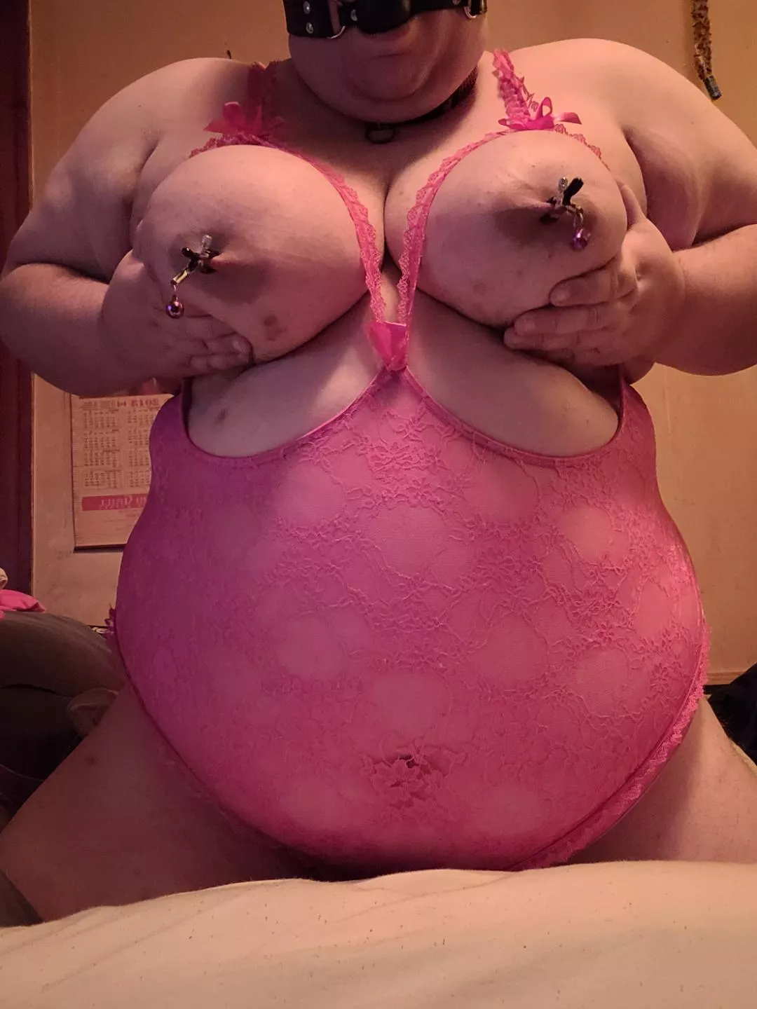 chubby sissy here looking for some humiliation