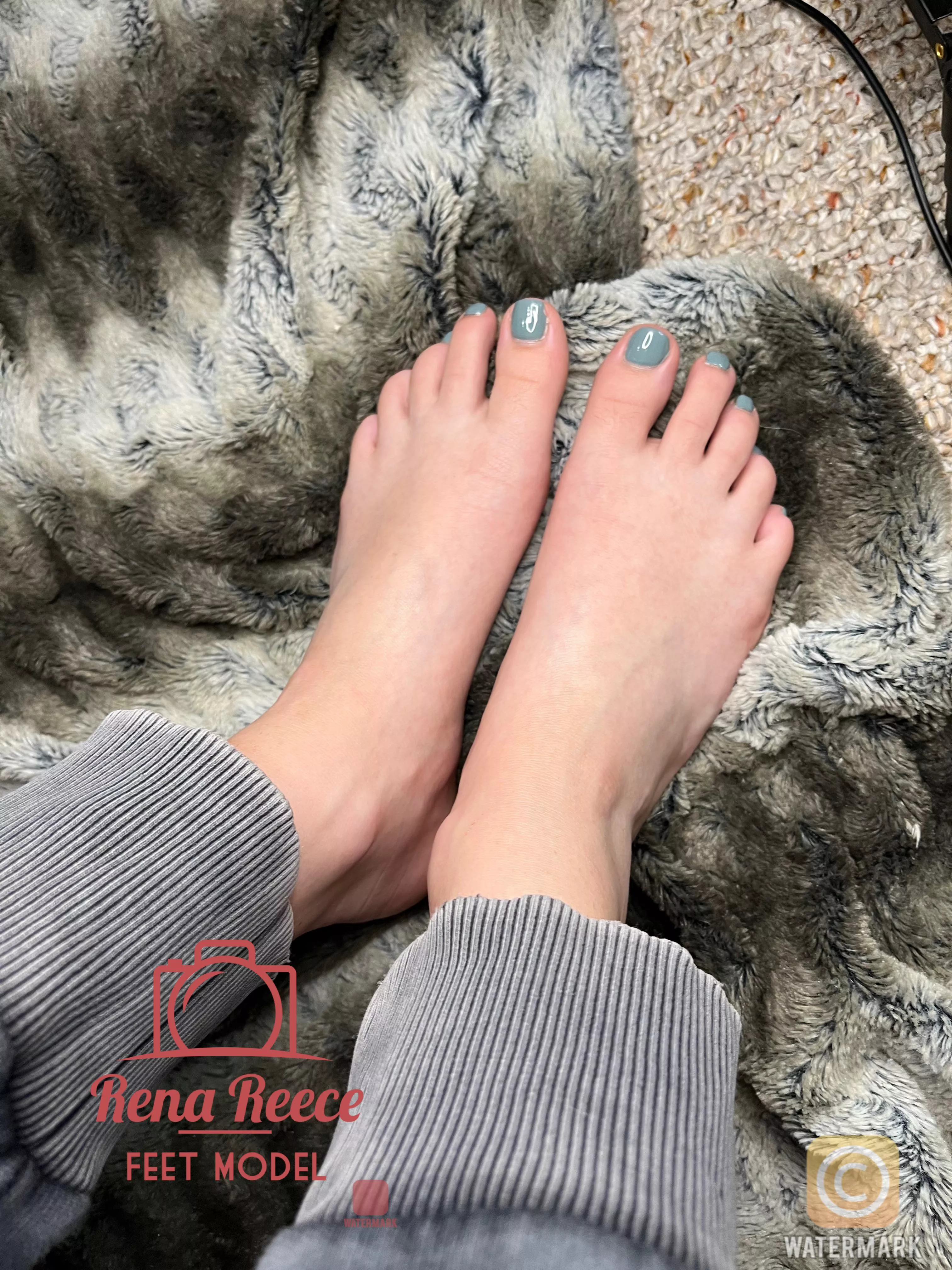 Chunky toes 🦶🏼 Size 6.5 🆓