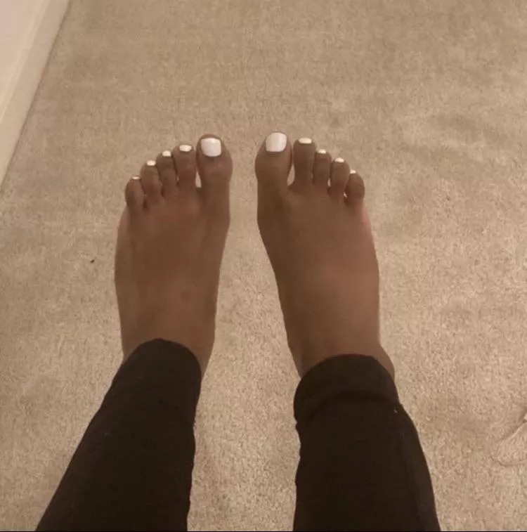 come lick my feet