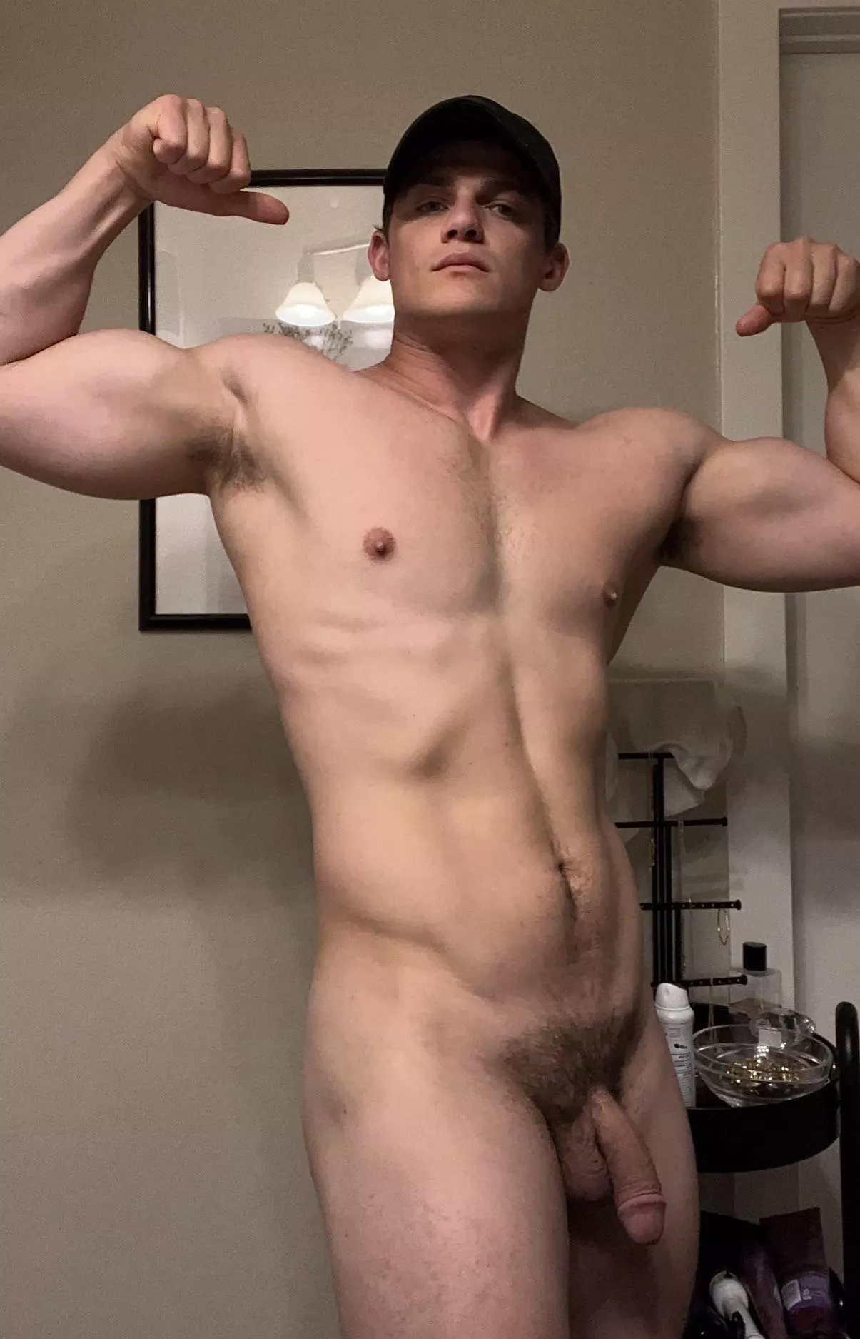 Come over after the gym bro [22]