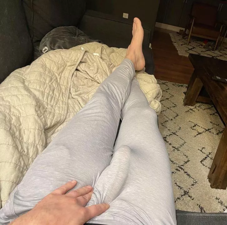 Commando grey sweats bulge