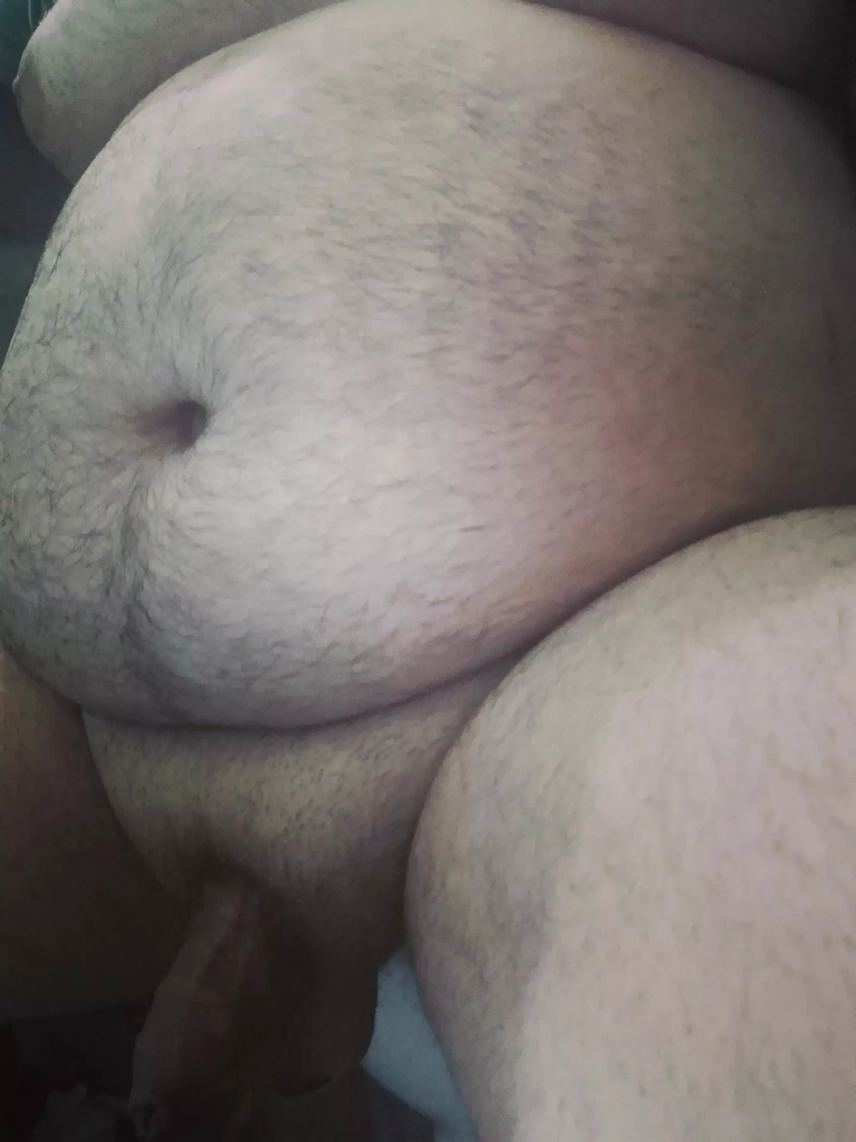 Could use a nice and warm mouth to suck me off. also i hope uncut cocks don't bother ya