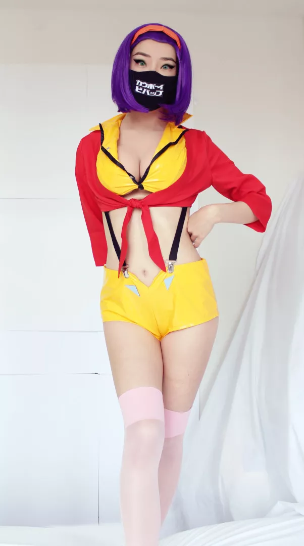 Cowboy Bebop Faye Cosplay by celinechats