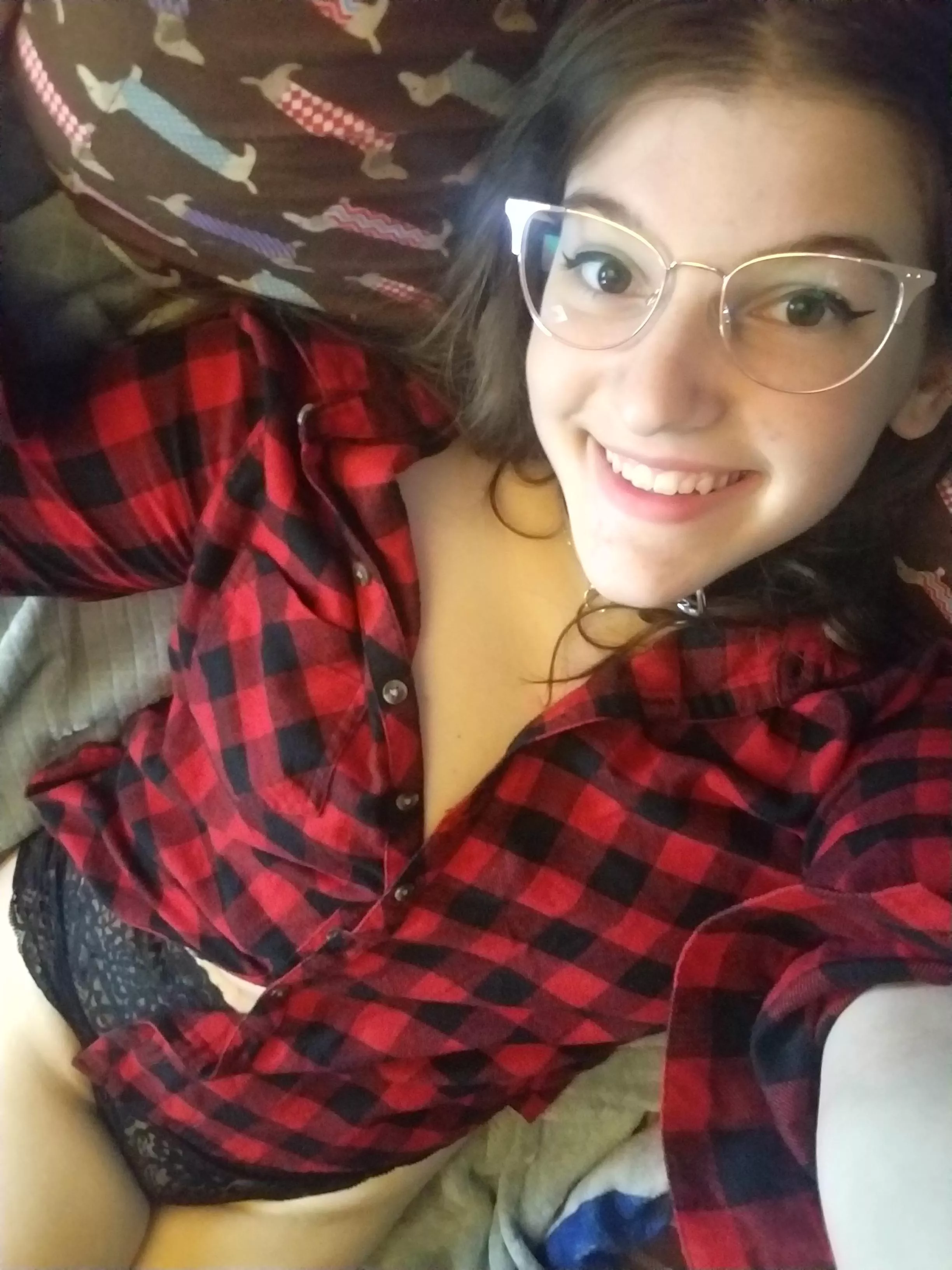 Cozy and Collared [18F]