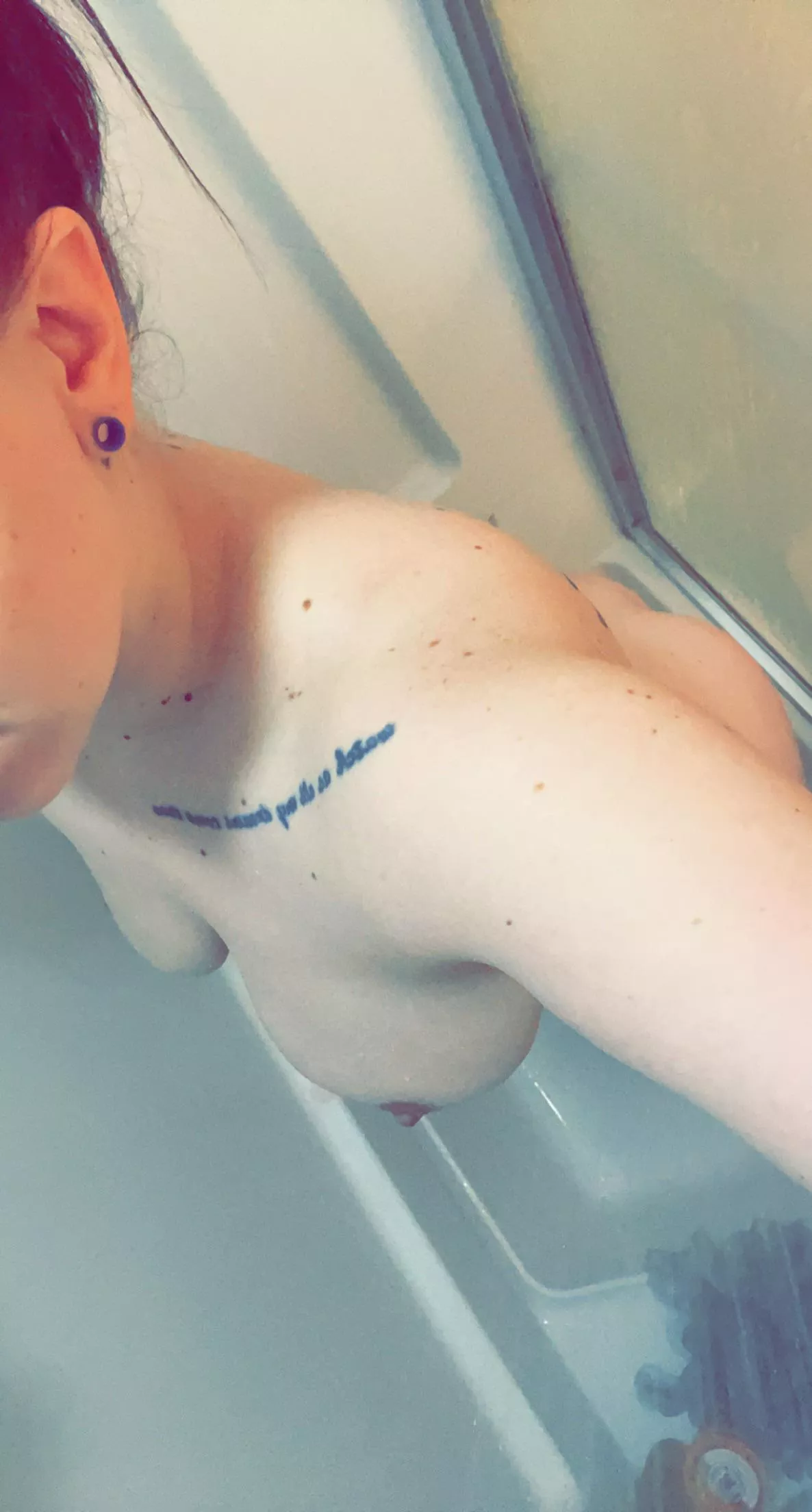 Cum and get in the shower with me this morning ðŸ¤­ðŸ’‹ðŸ‘ðŸ’¦