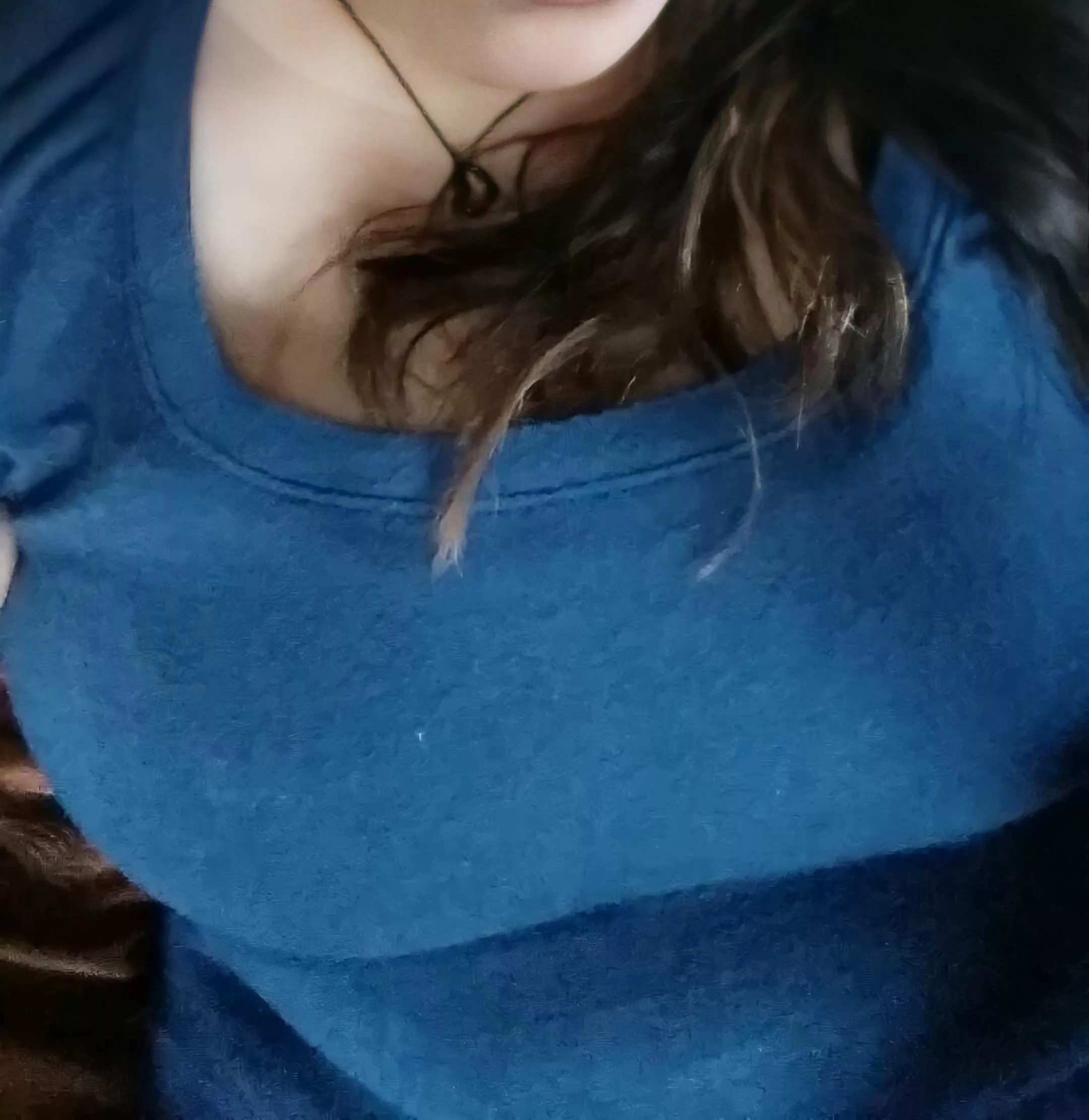 Cum on my cute little Latina wife! Clothed pics with face, no nudes. Kik junker222 to tribute!