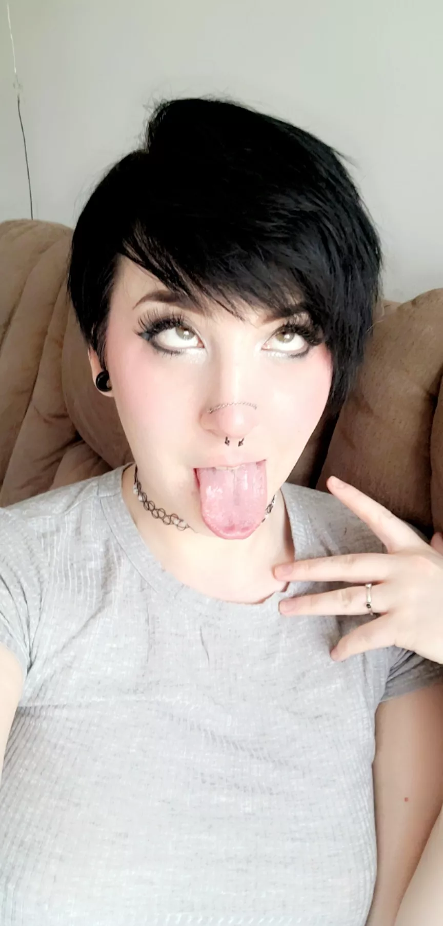 Cute alt girl wants your cum (OC)