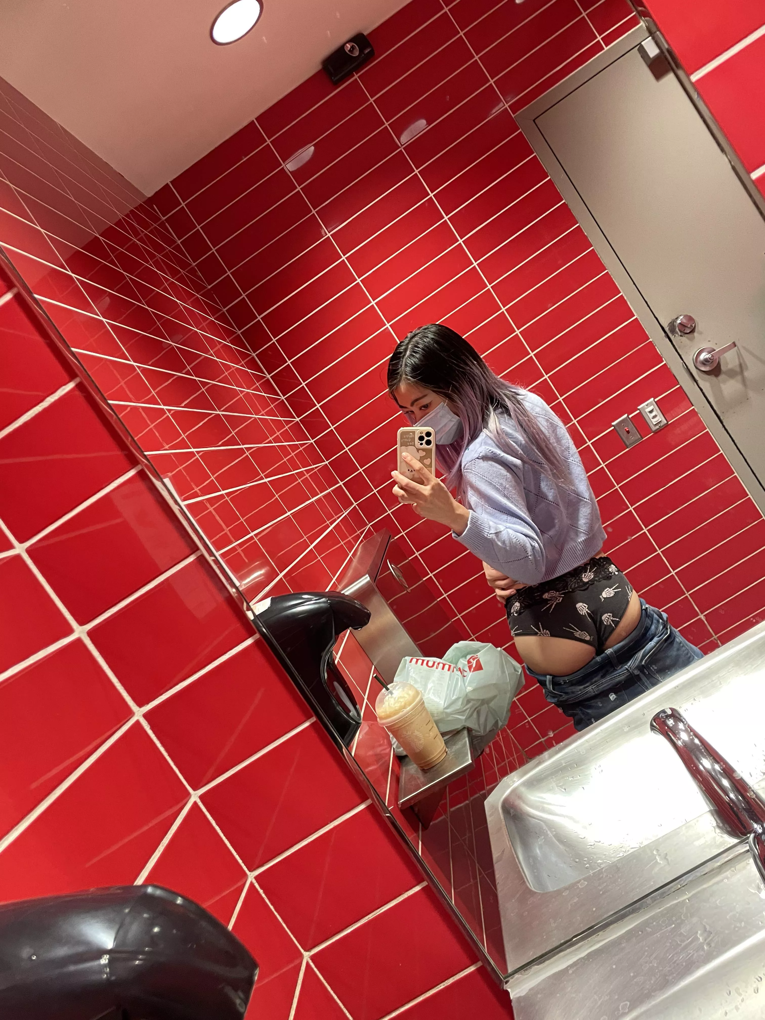 Cute little butt in public washrooms