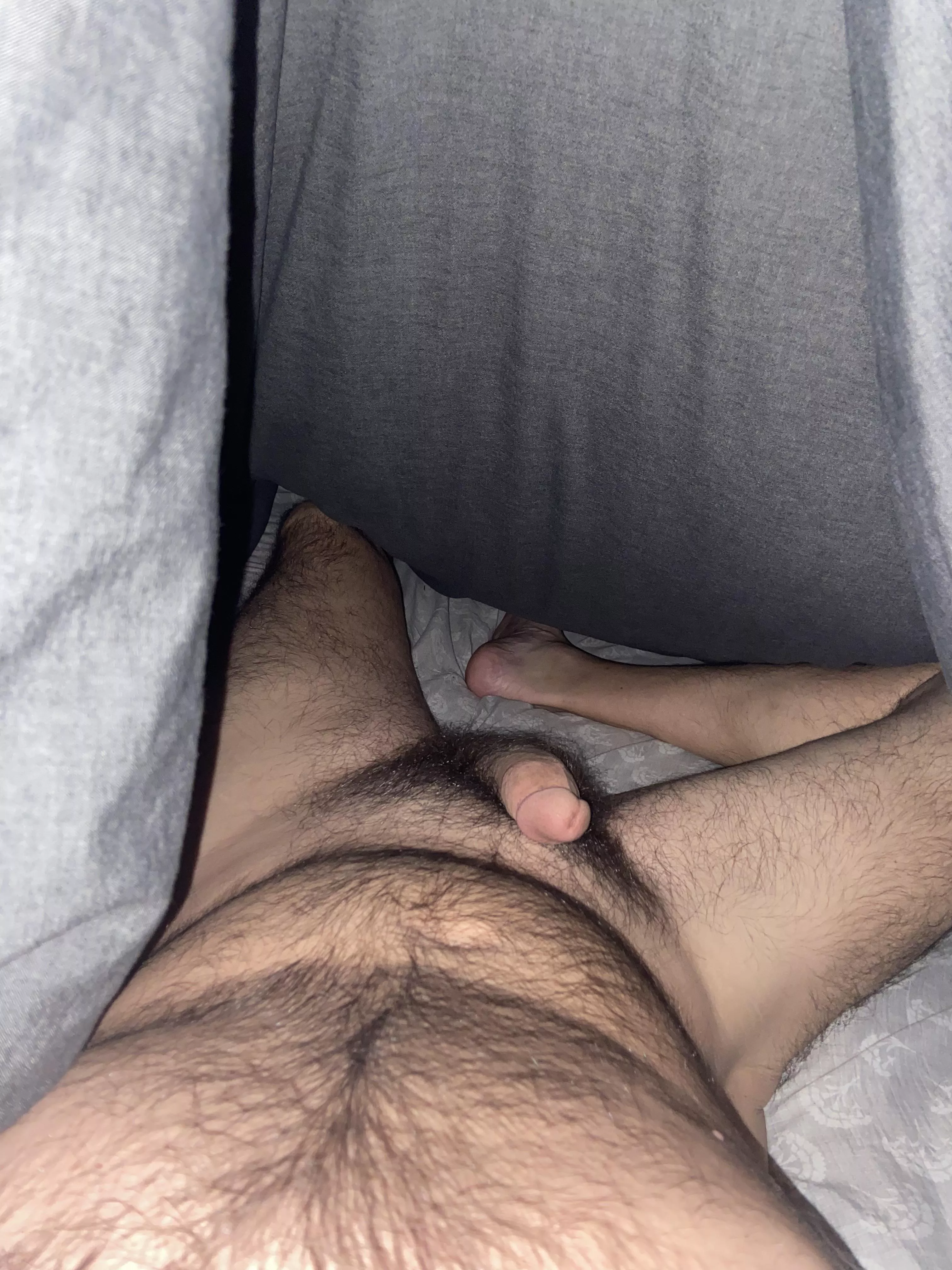 Dad bod under the covers! 37 6’4” 215