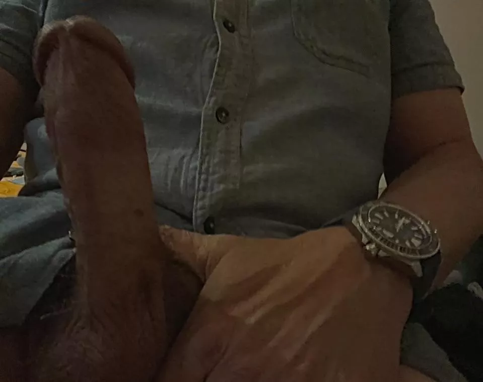 Daddy (55) ready to please 😈