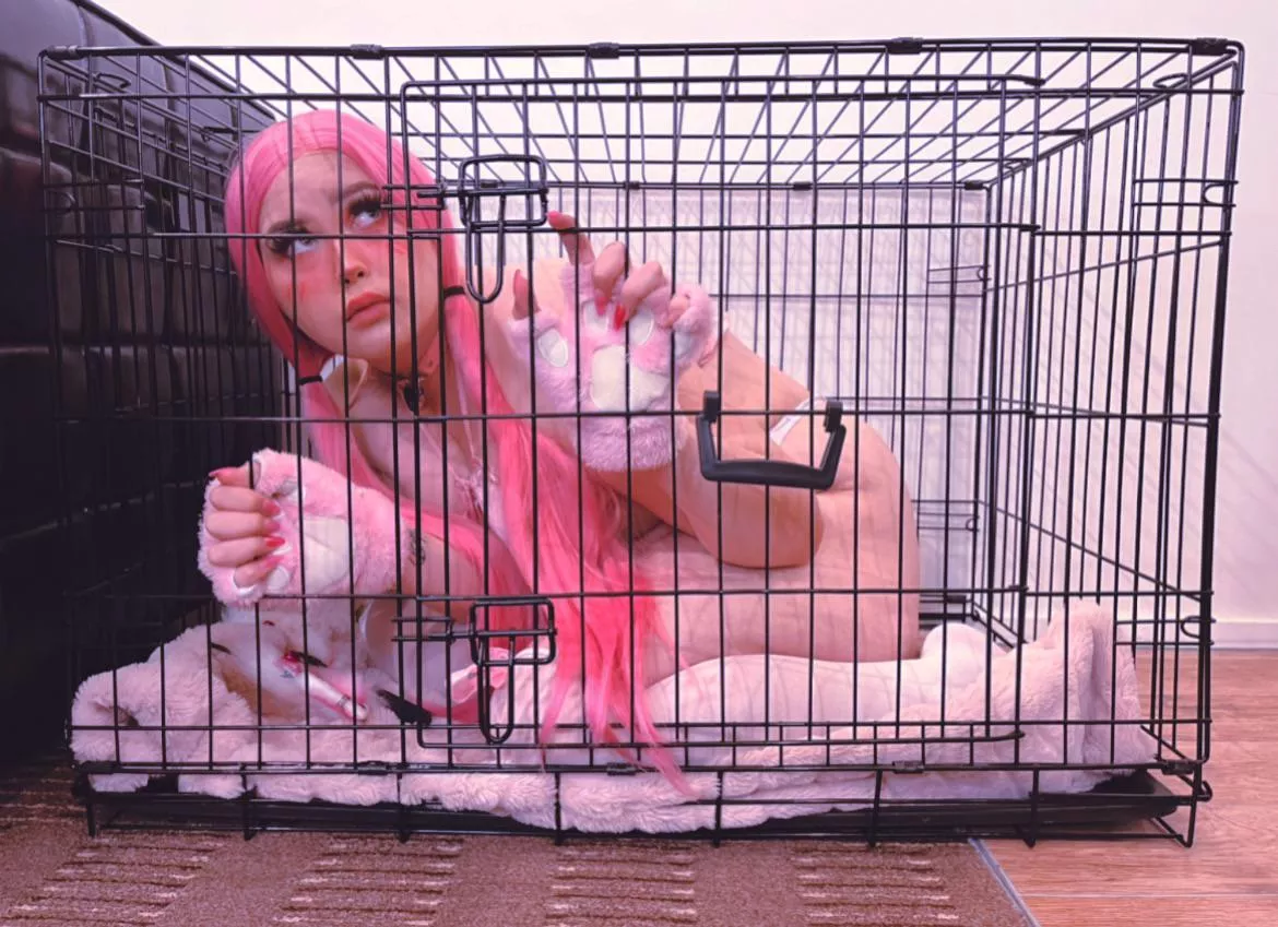 Daddy caged me for being naughty 🥺