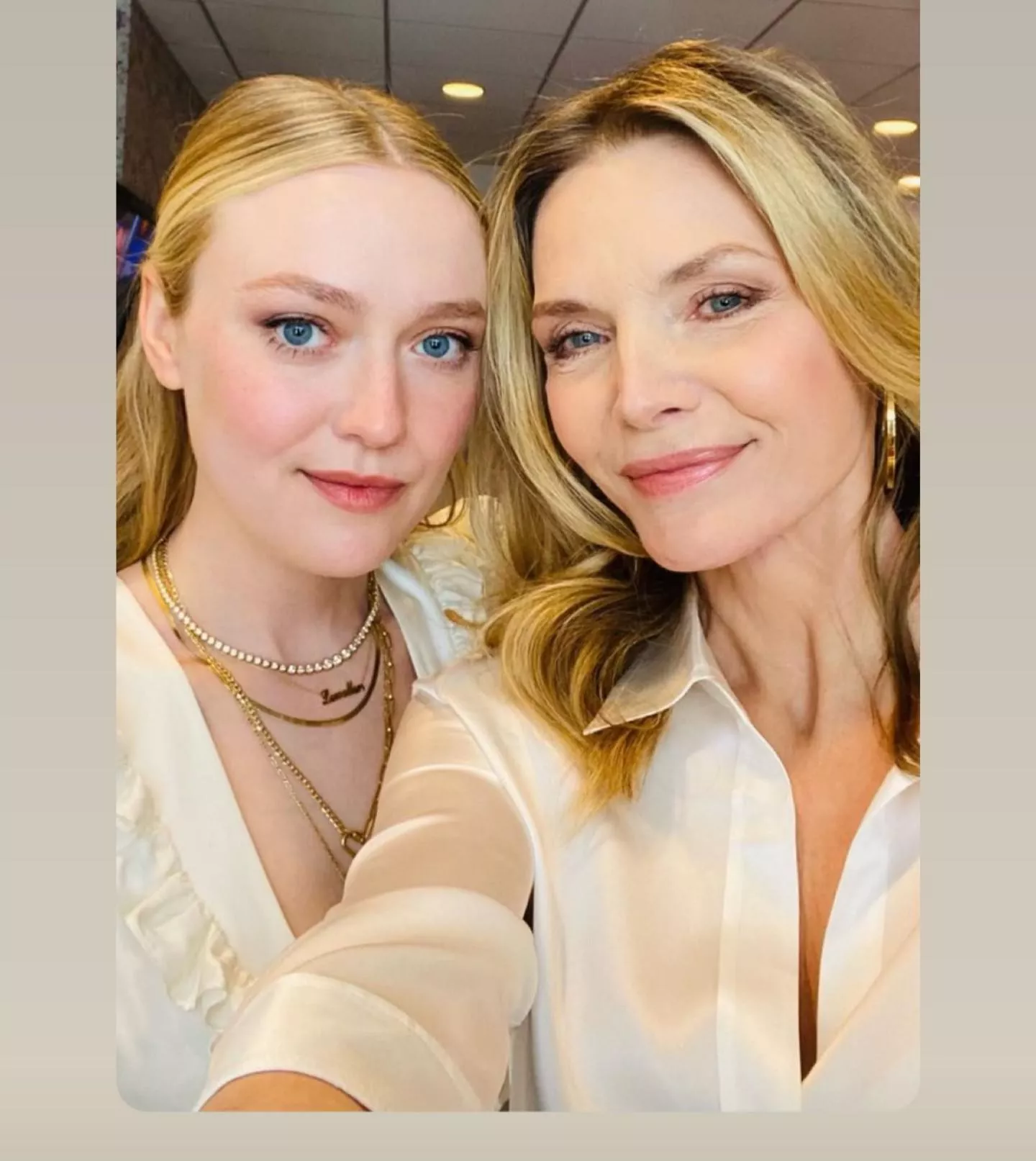 Dakota Fanning and Michelle Pfeiffer