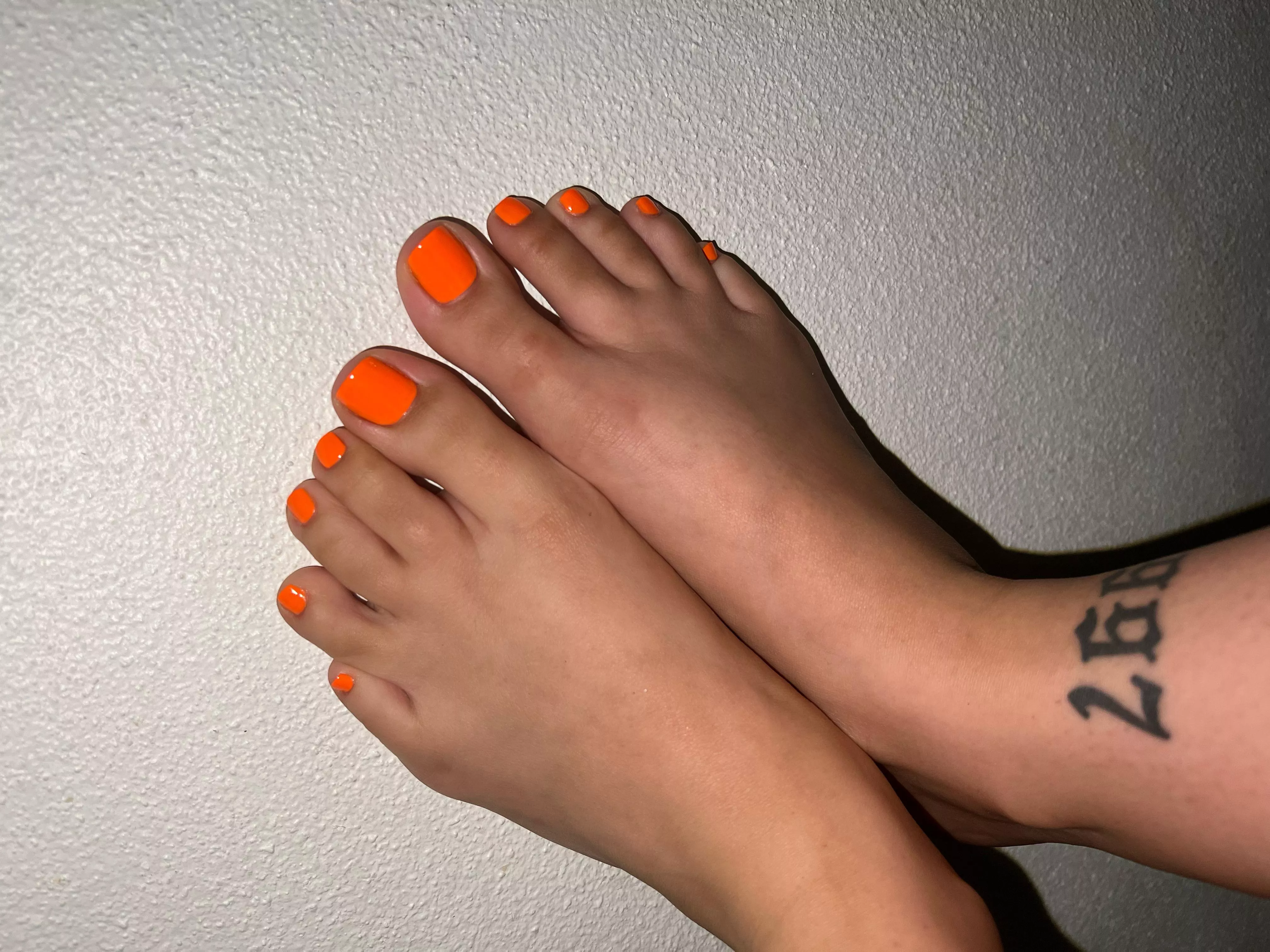 dm me ðŸ§¡