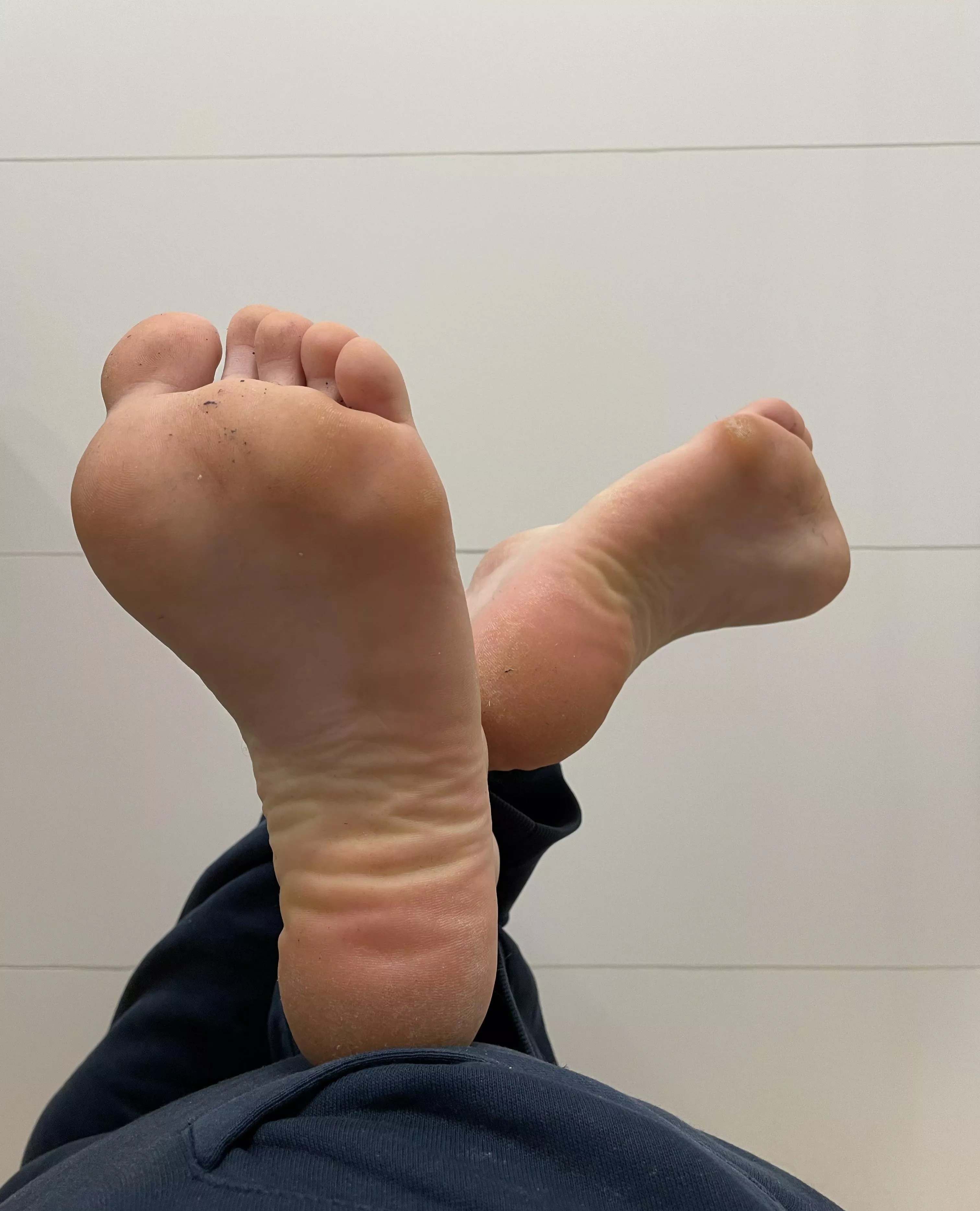 DM Me If You Wanna Worship My Perfect Arched Feet â¤ï¸