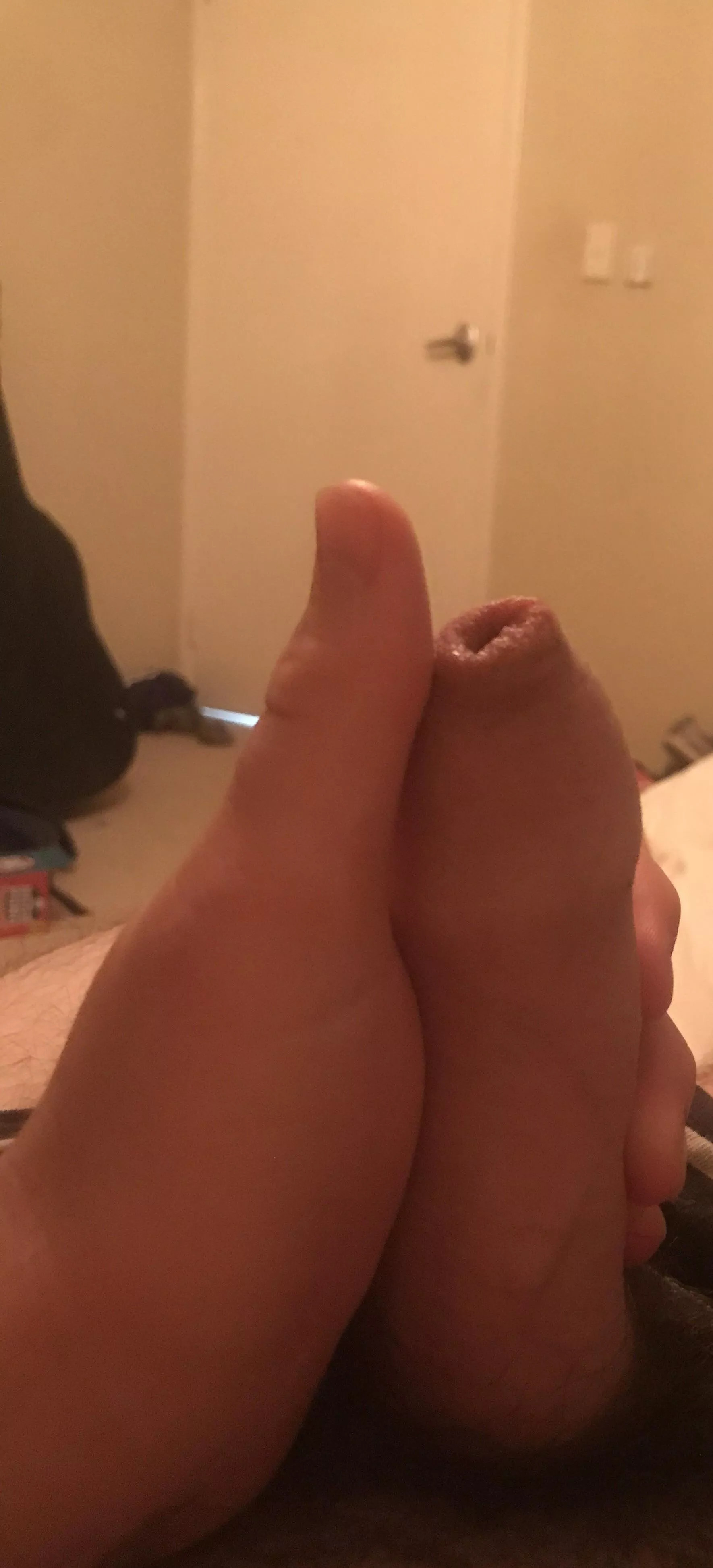 Dm to compare with a sissy