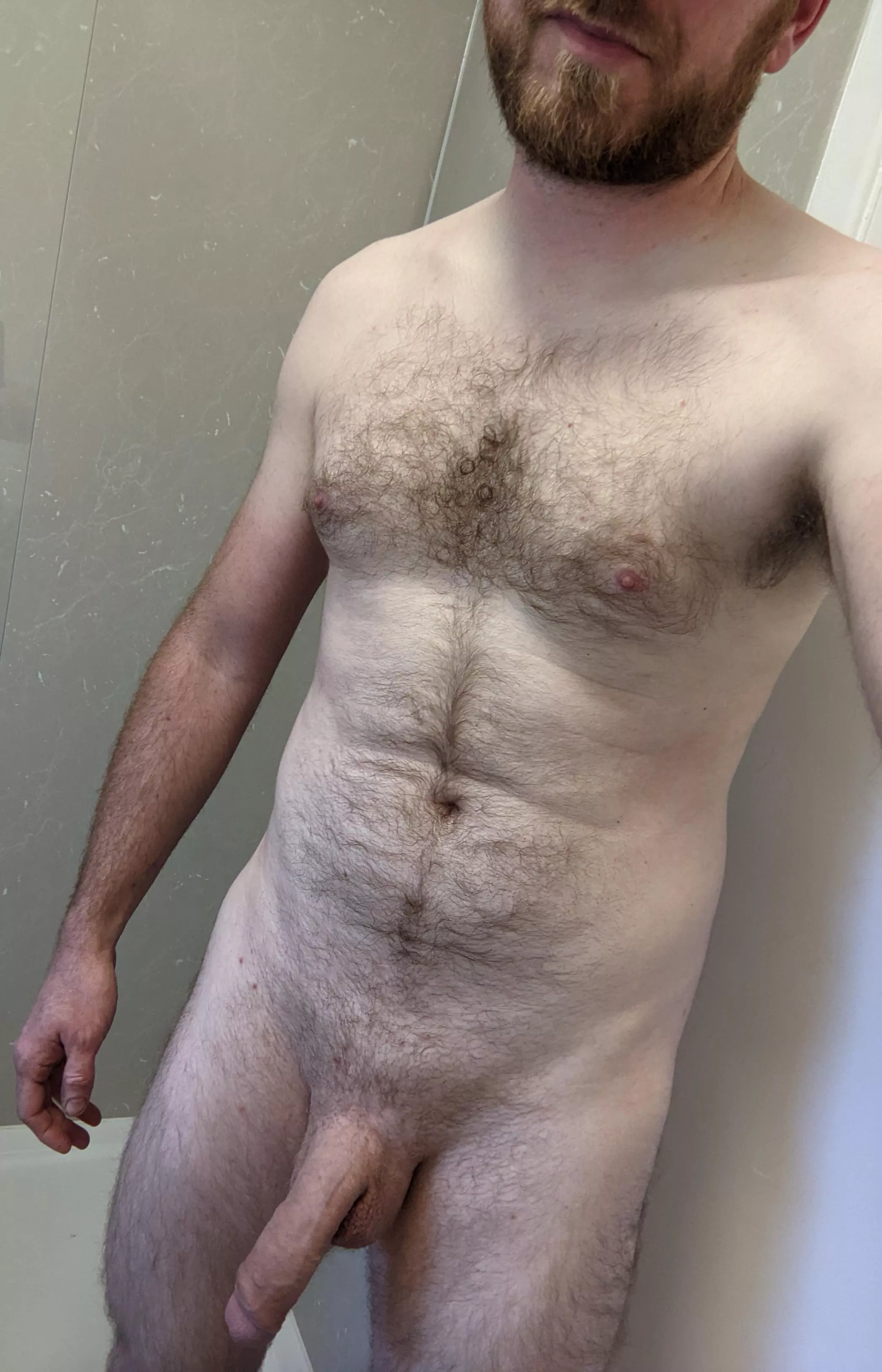 Do I fit the definition of dadbod? [35]