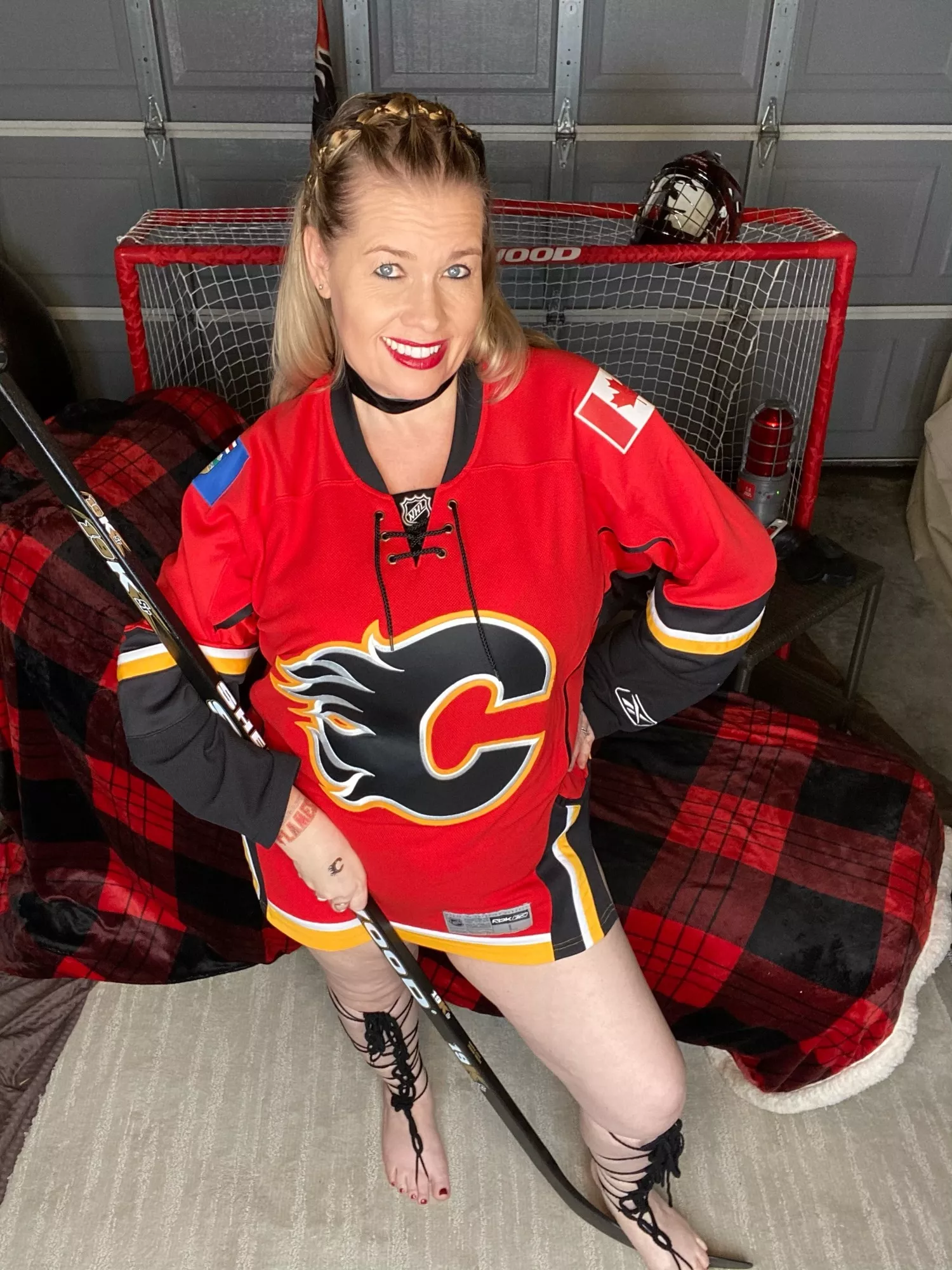 Do I make hockey sexy for you? 💋