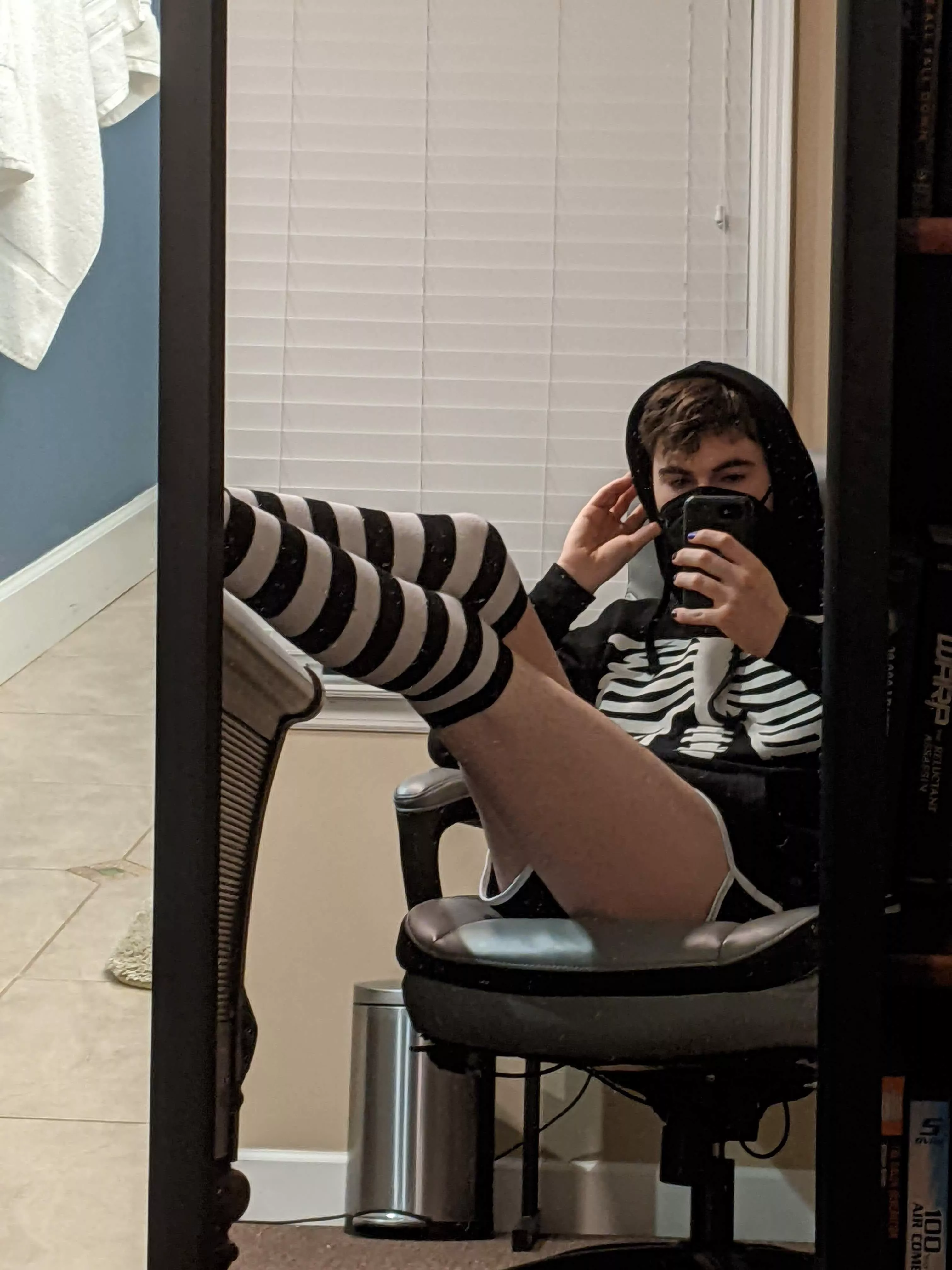 Do y'all like this pose?