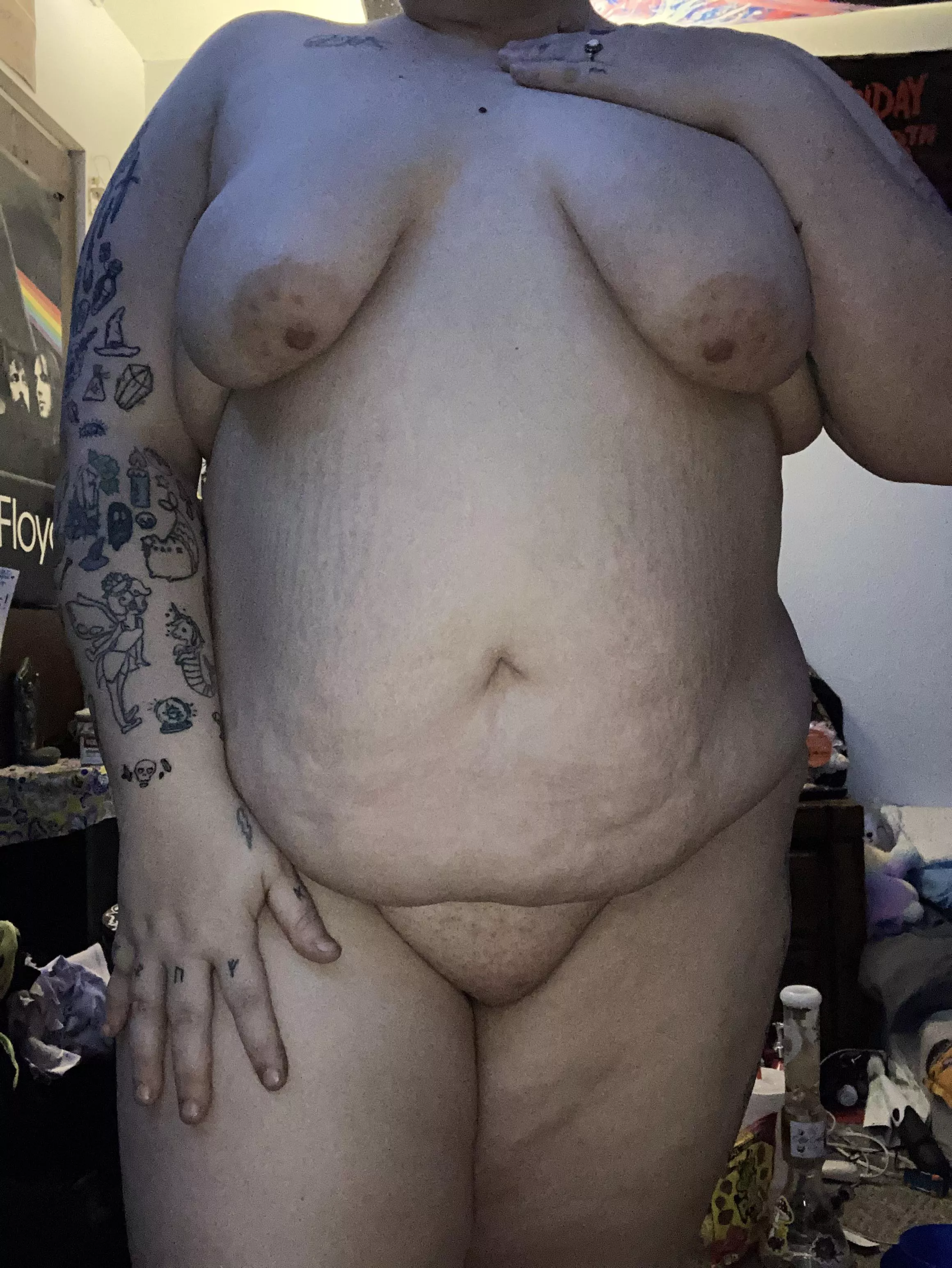 do you like a tattooed bbw?🥰🖤