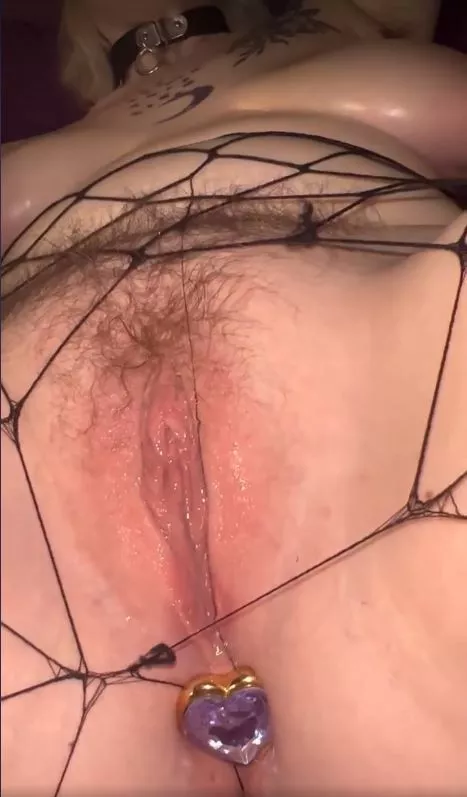 Do you like chubby hairy sluts