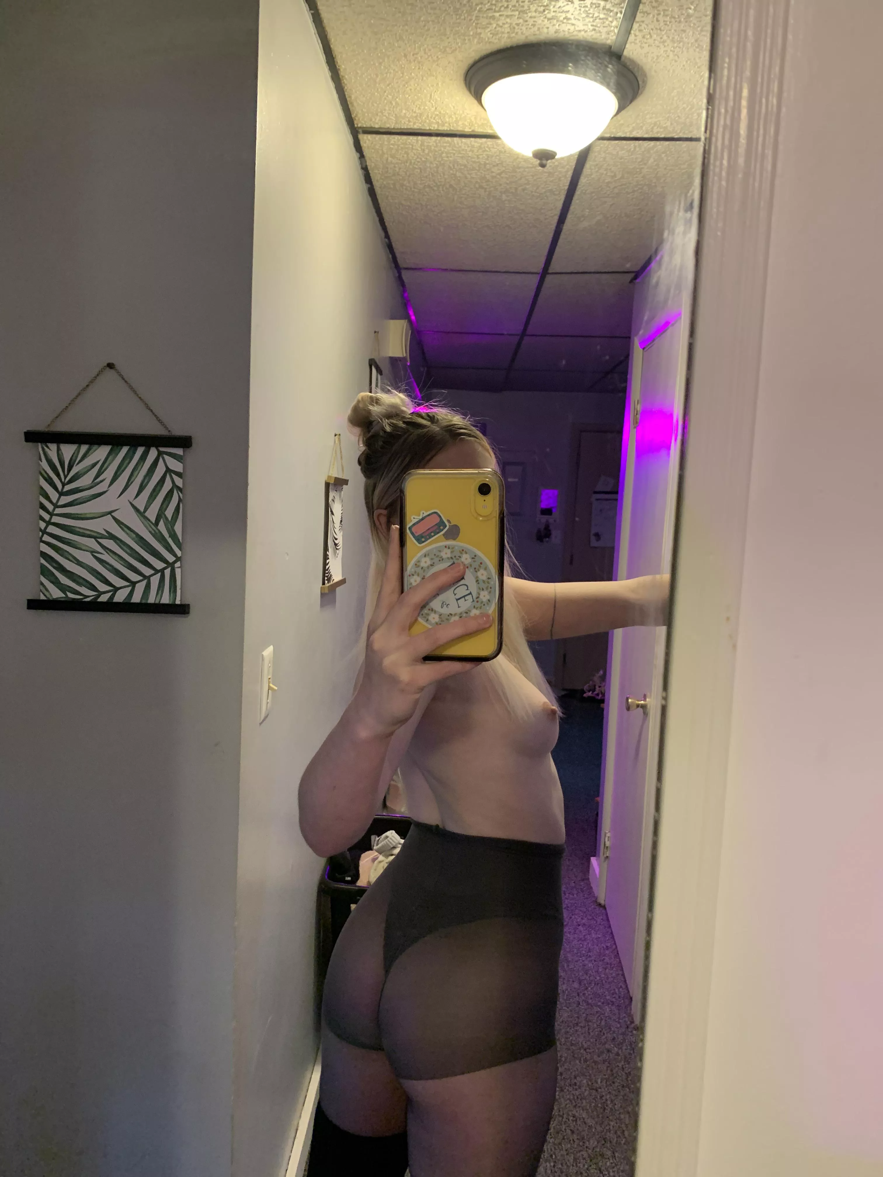 do you like how the tights make my ass look?