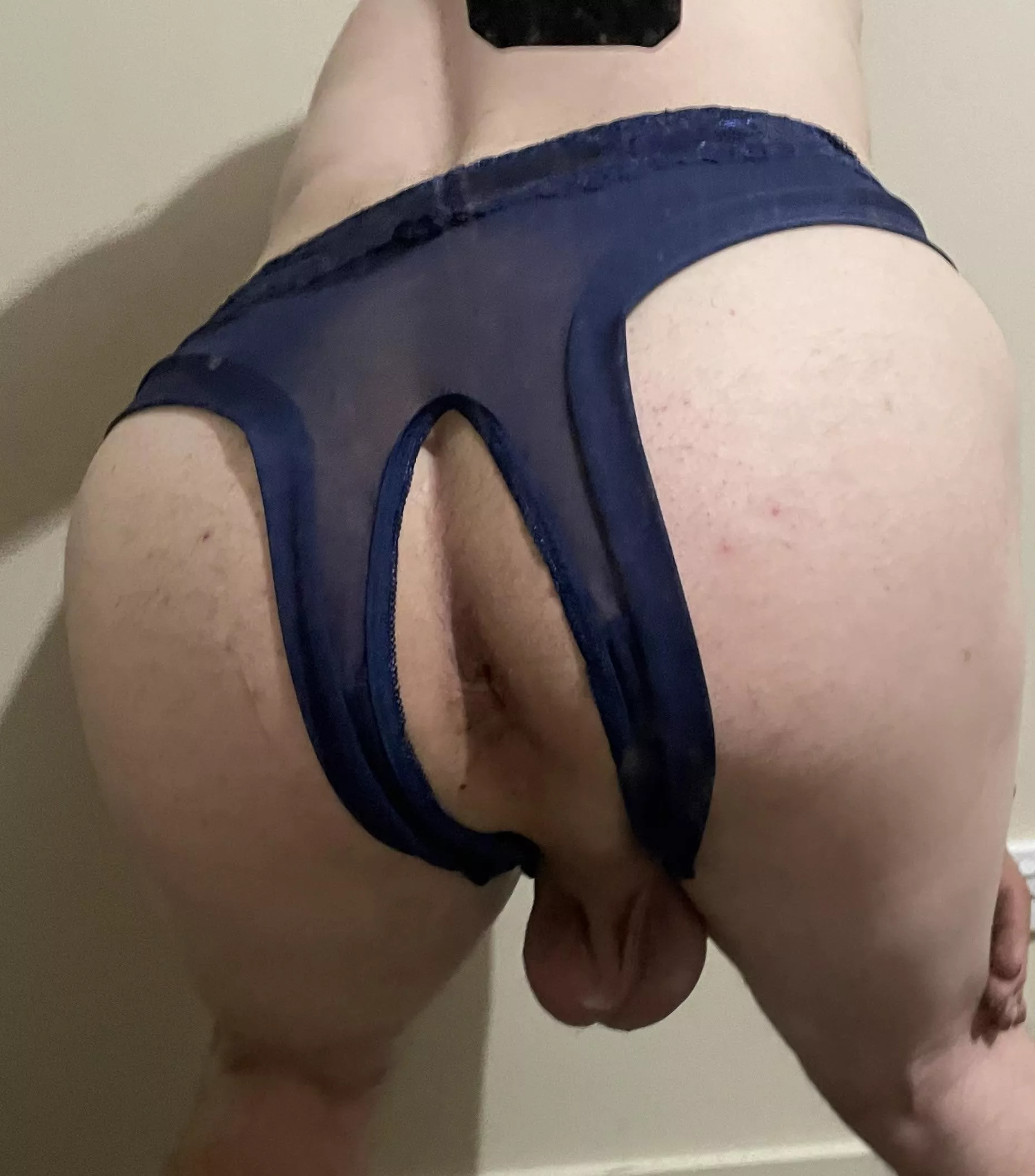 Do you like my crotchless panties ðŸ˜œðŸ‘