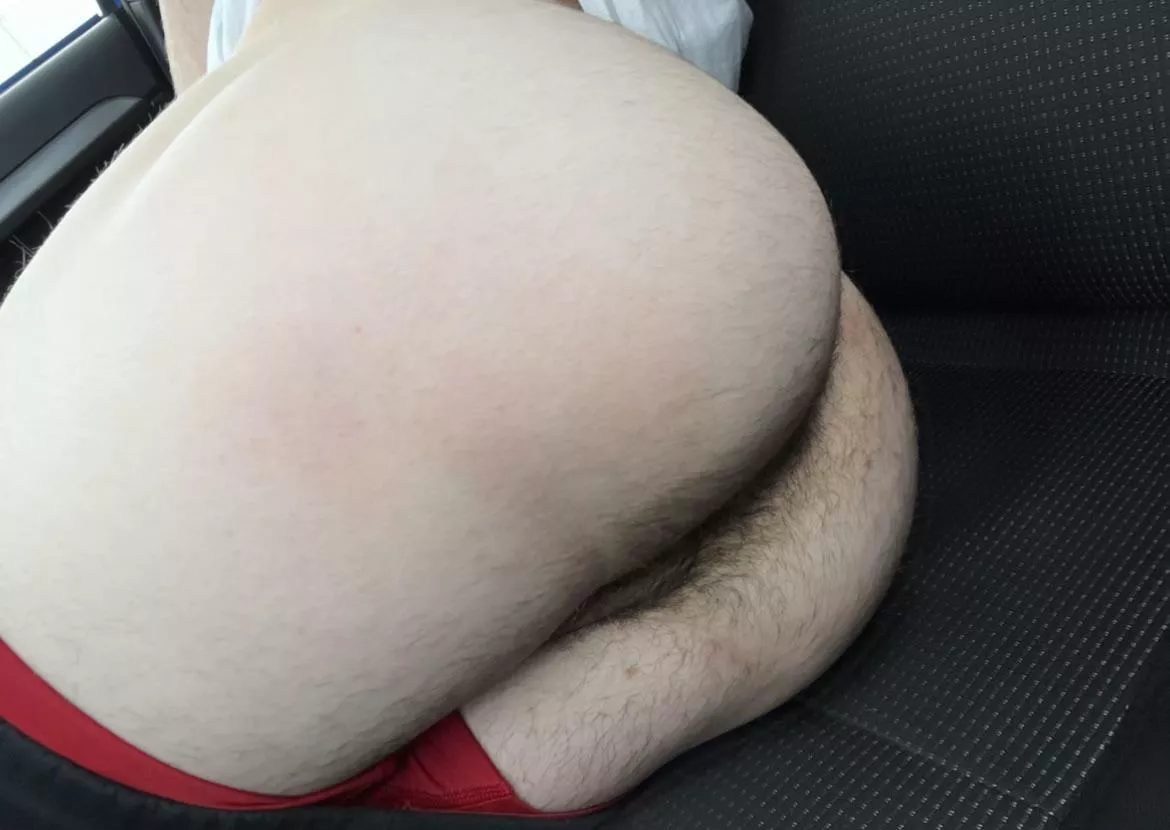 Do you like my thick Canadian thighs?