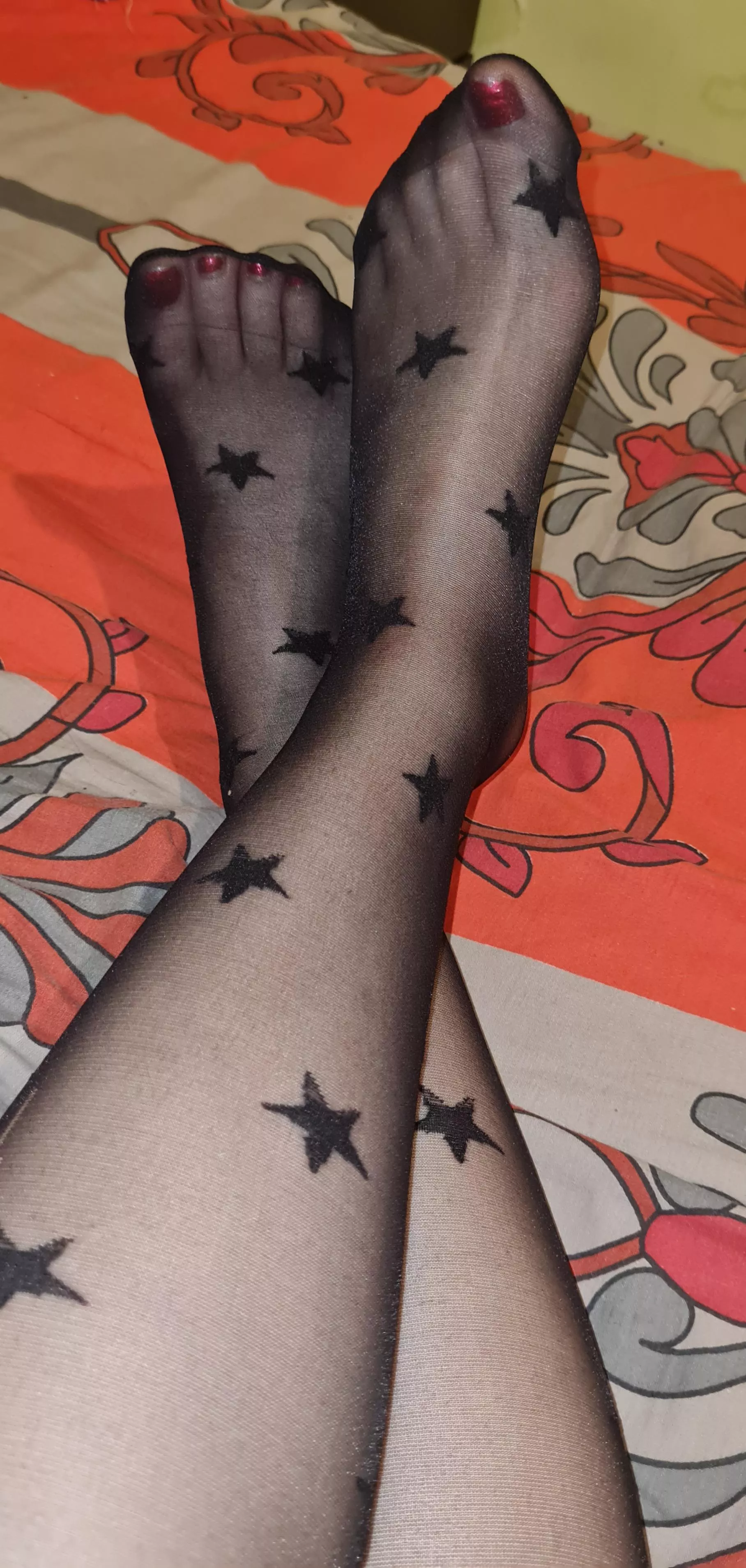 Do you like my tights? Or do you prefer plain?