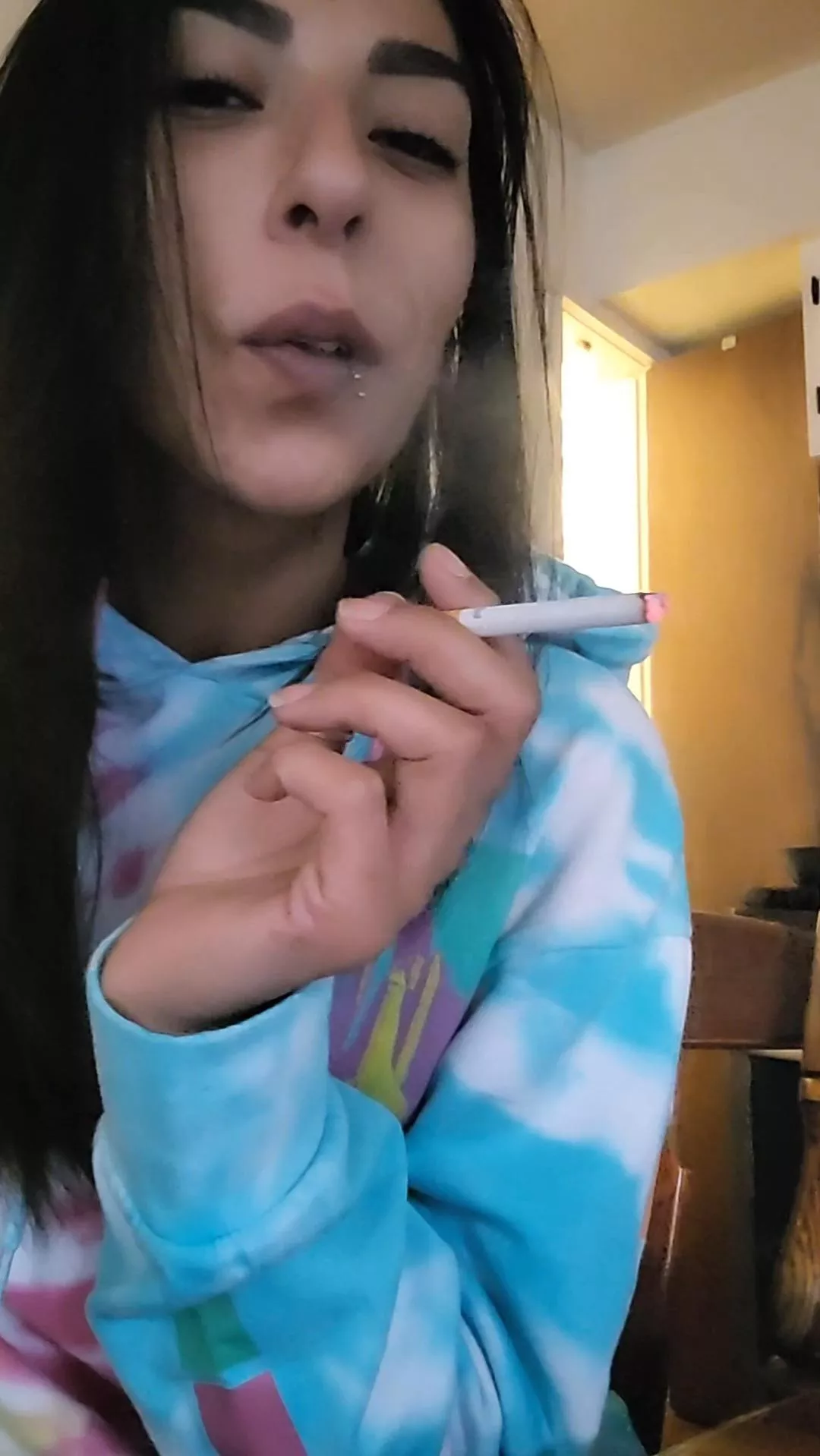 Do you think casual cigarette photos are sexy to, my loves? GIF on profile ðŸ’‹