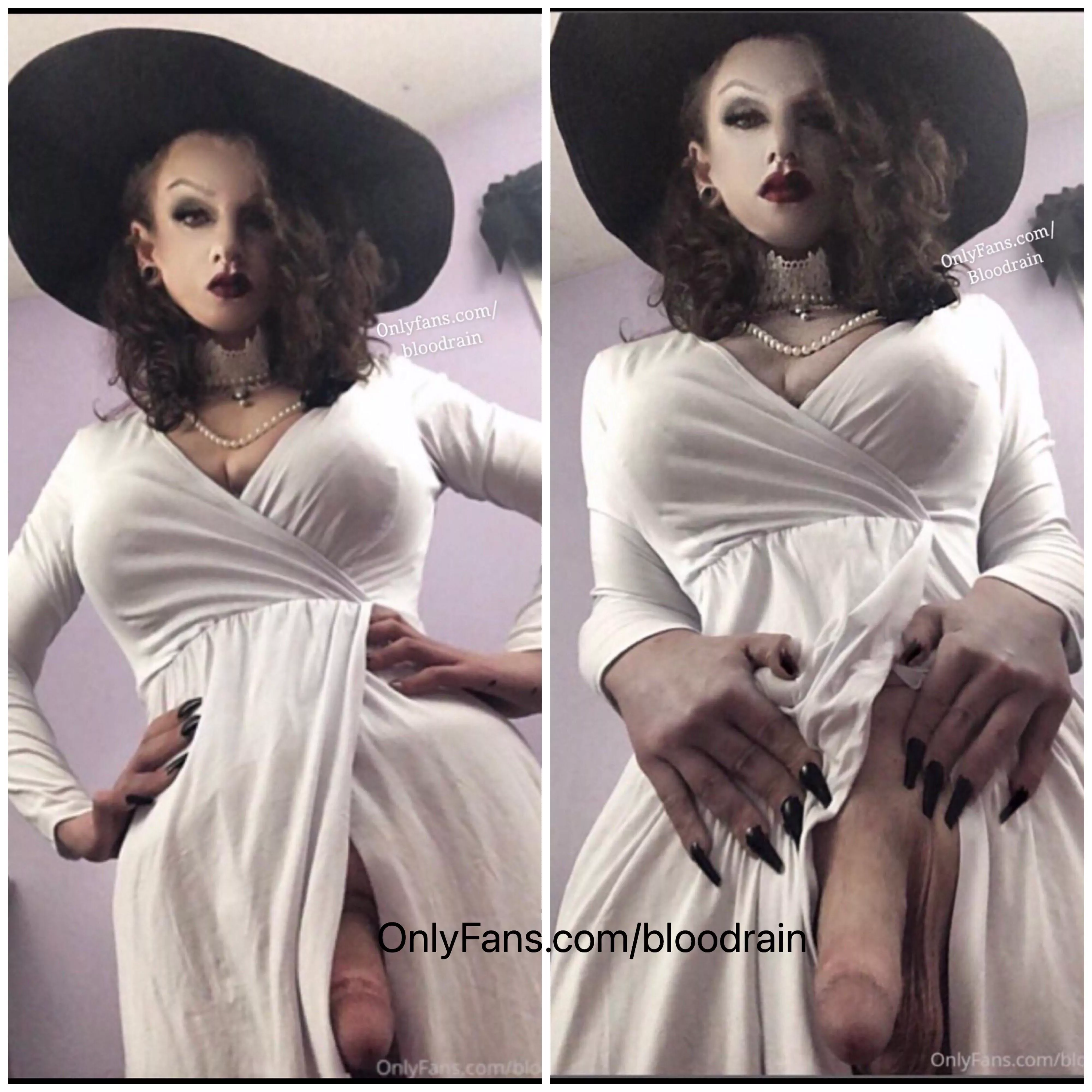 Do you want Lady Dâ€™s Lady D? ;) Iâ€™m doing an updated version of this cosplay today so I thought Iâ€™d show this version off to cum to in the meantime