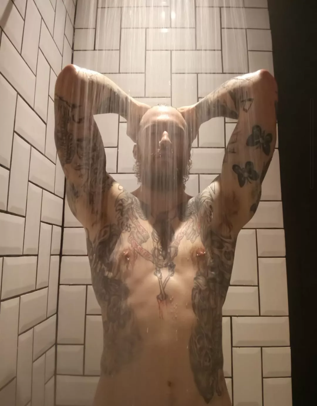 Does anyone want to start the day in the shower with me?