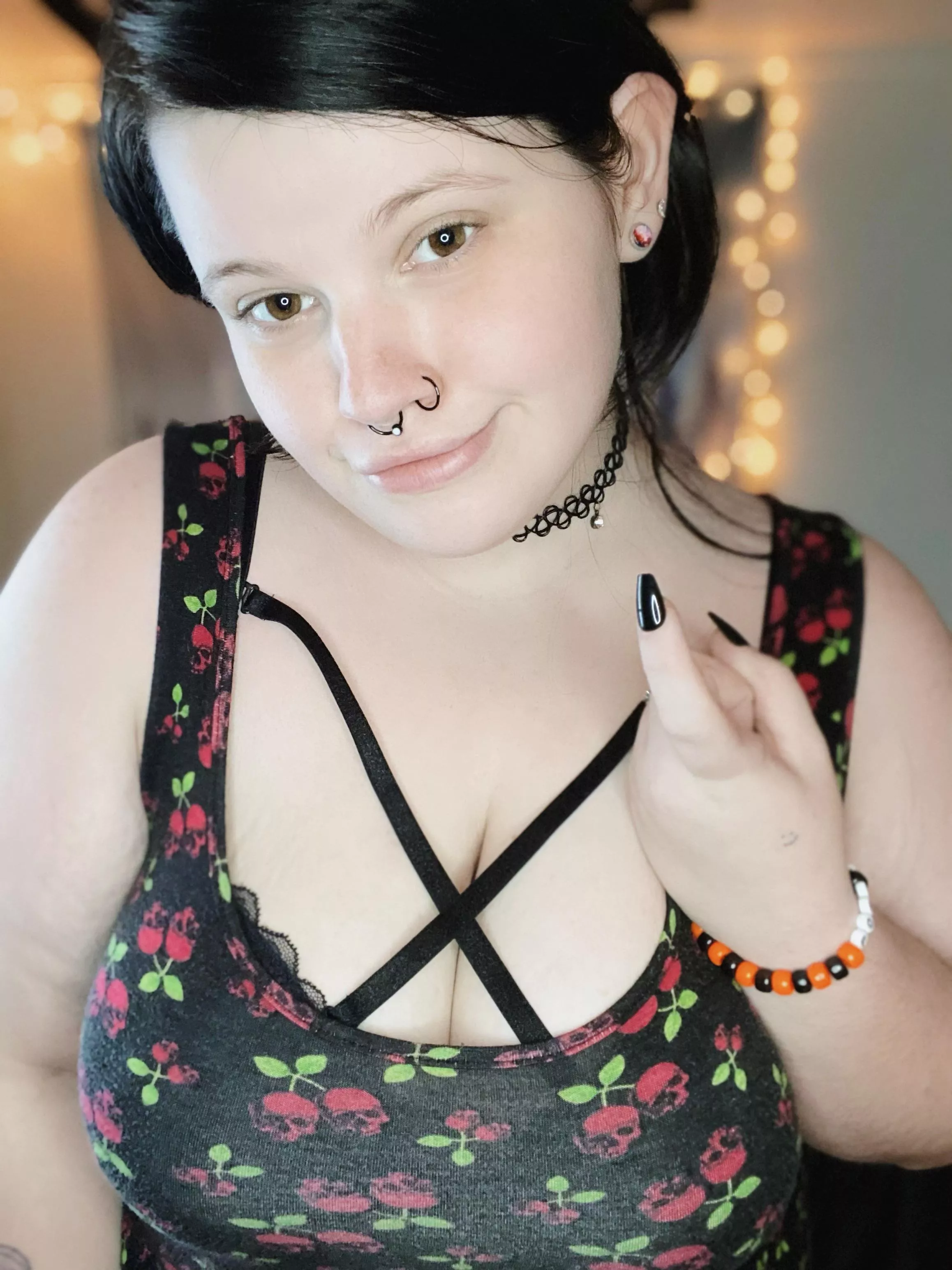 [Domme] Come and get addicted to your new Goddess little piggy 🐷 ❤️