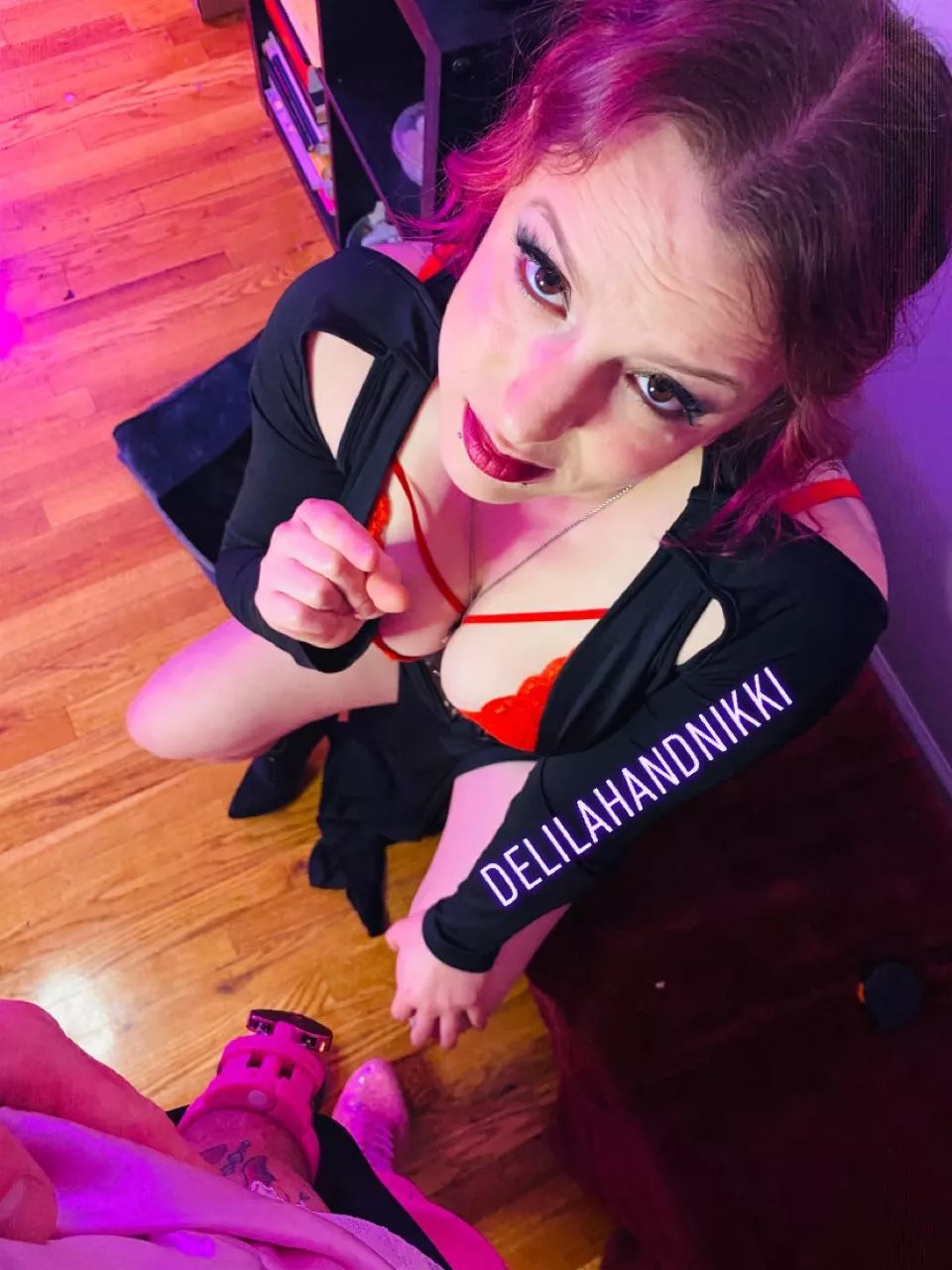 [domme] pathetic little beta get used to being laughed at 😂🤣