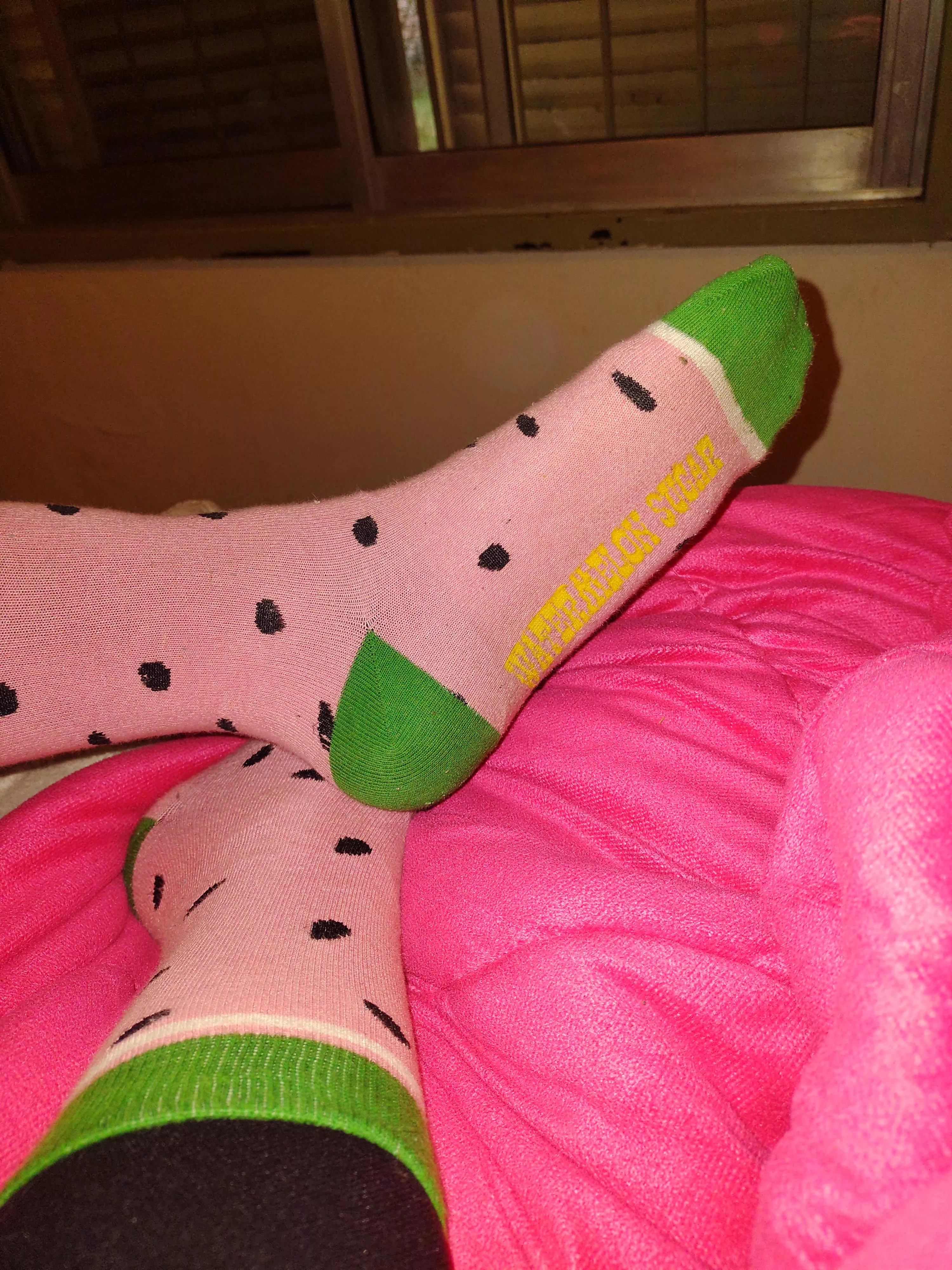 Dont you love this watermelon socks? 🤩